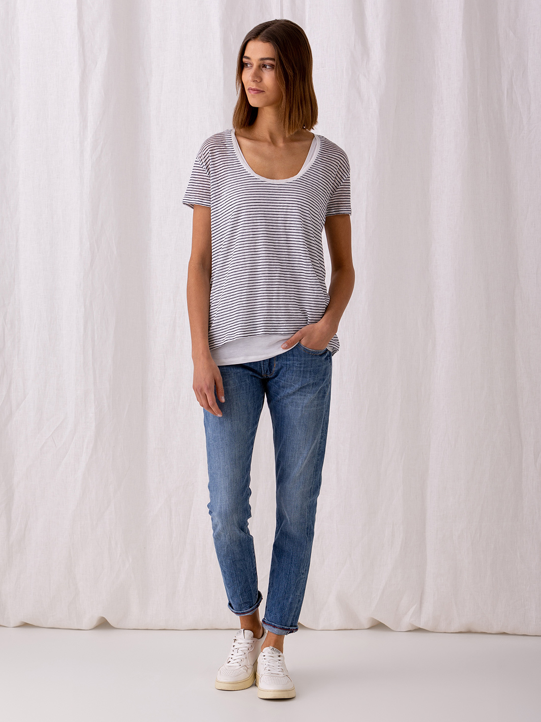 Detailansicht von Gestreiftes T-Shirt von UNIVERSEL