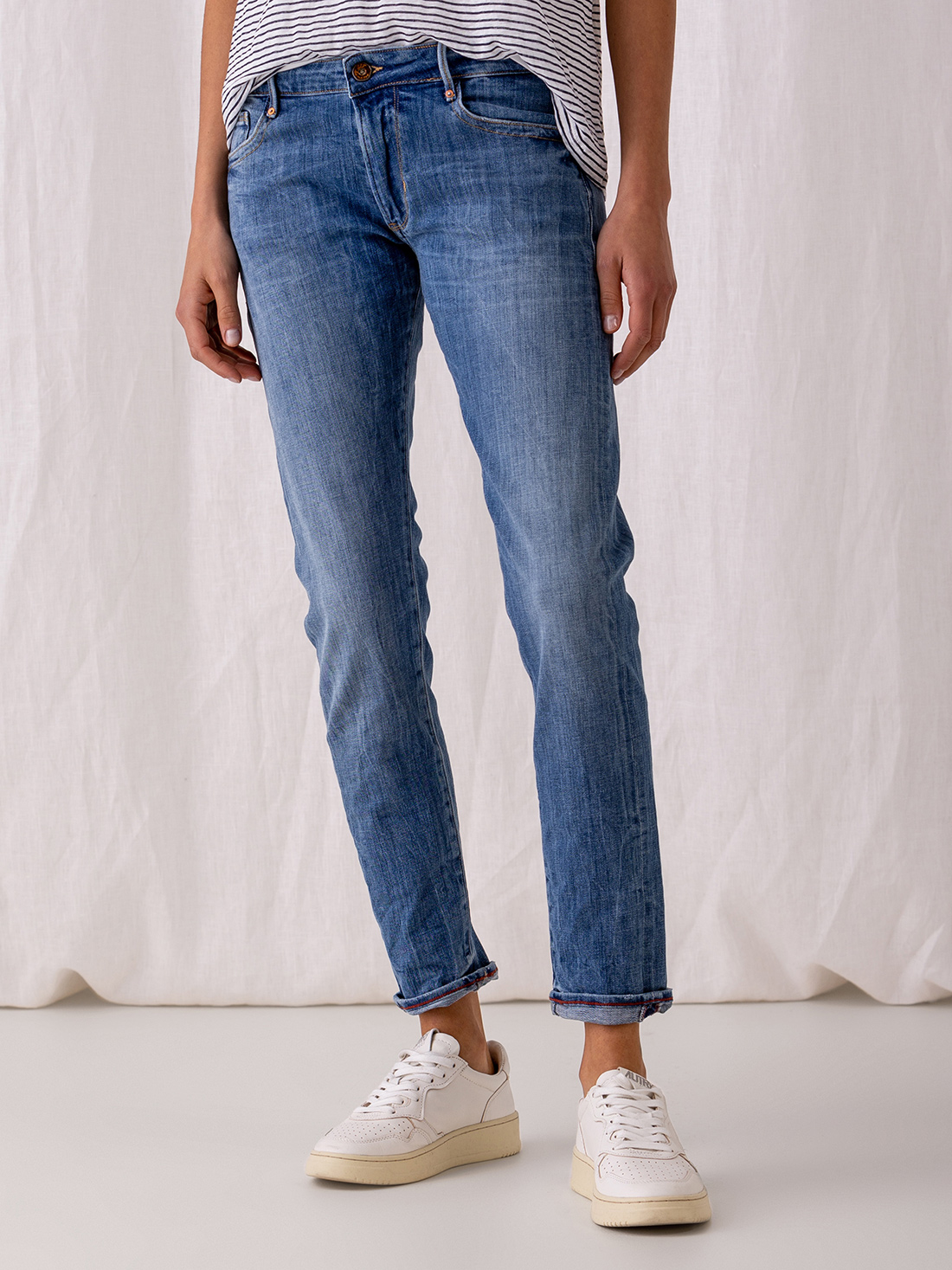 Detailansicht von Regular Fit Jeans von LE TEMPS DES CERISES