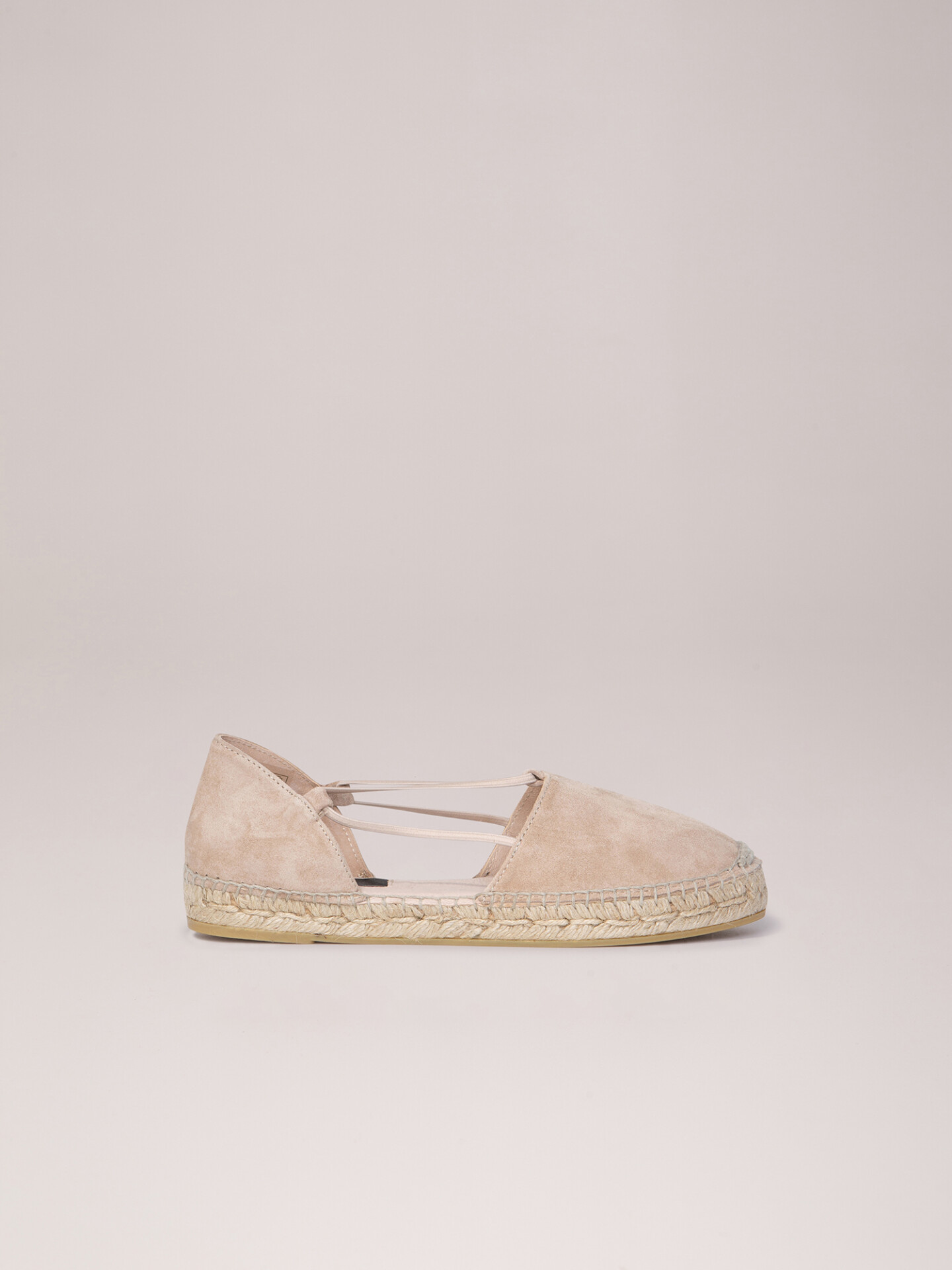 Detailansicht von Espadrilles aus Veloursleder von GAIMO