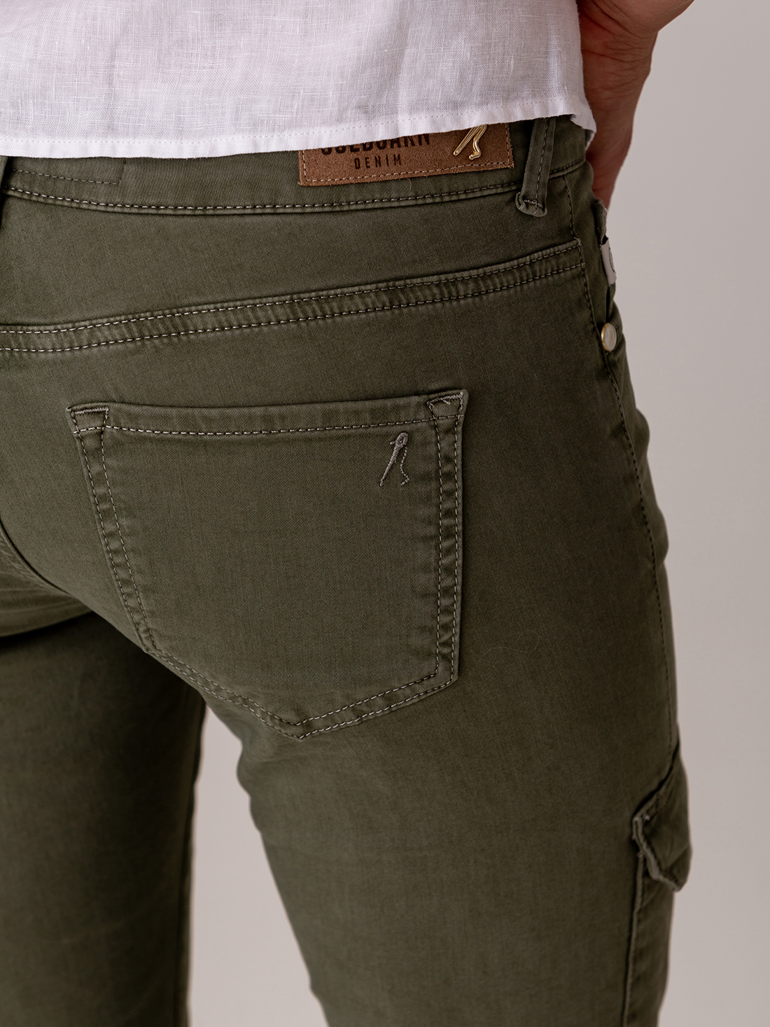 Detailansicht von Cargohose von GOLDGARN