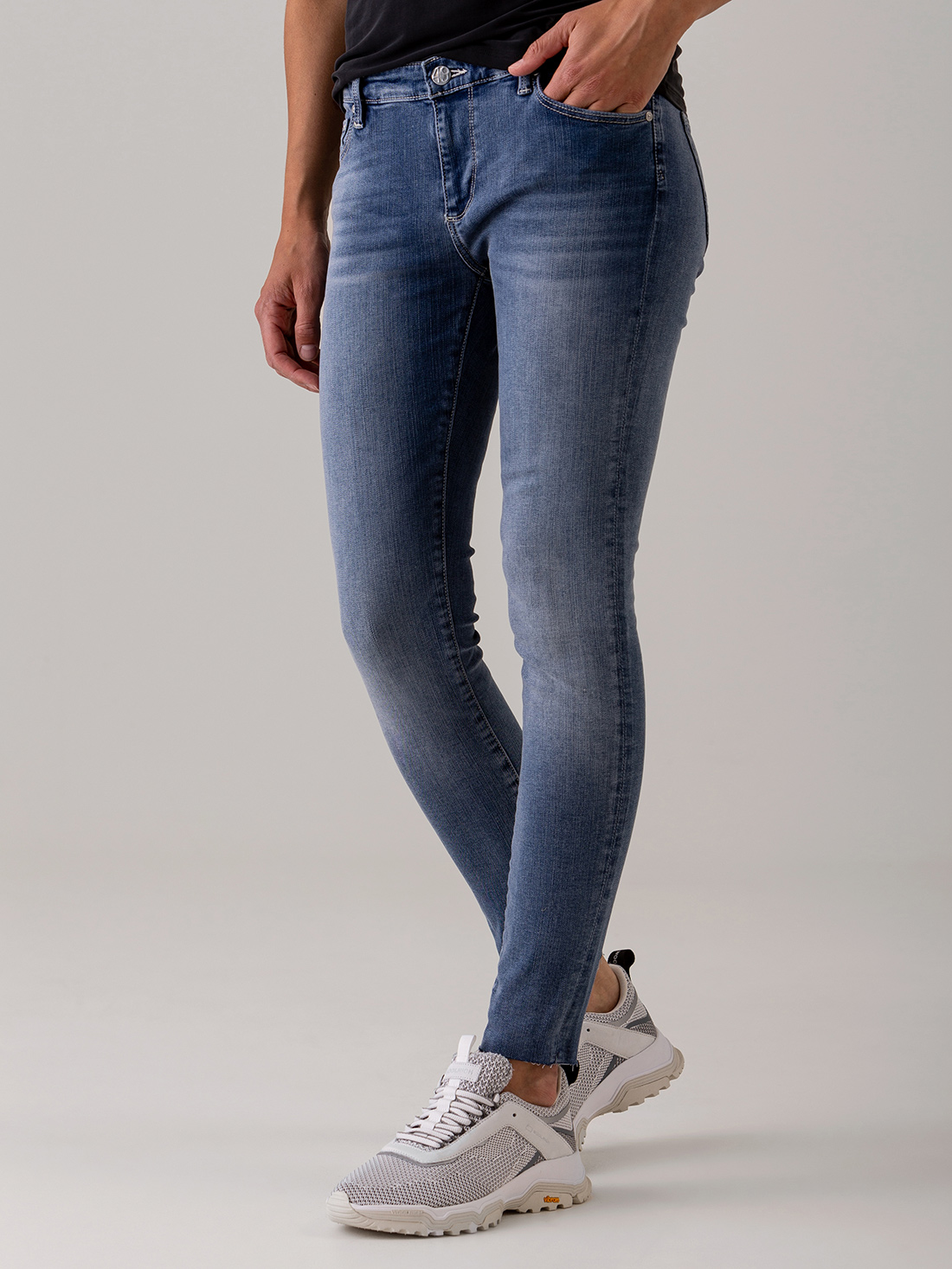 Detailansicht von Super Skinny Jeans von ADRIANO GOLDSCHMIED