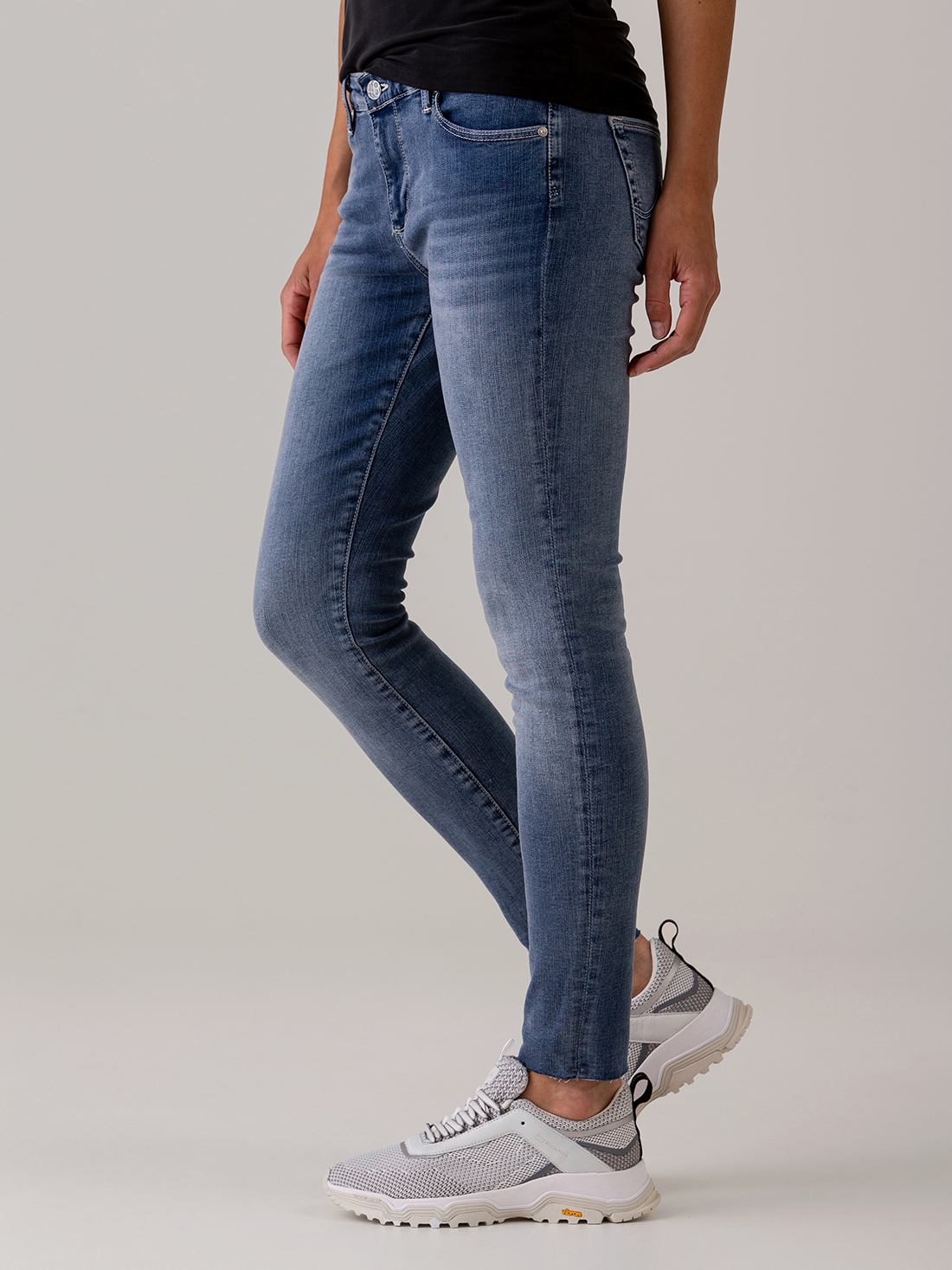 Detailansicht von Super Skinny Jeans von ADRIANO GOLDSCHMIED