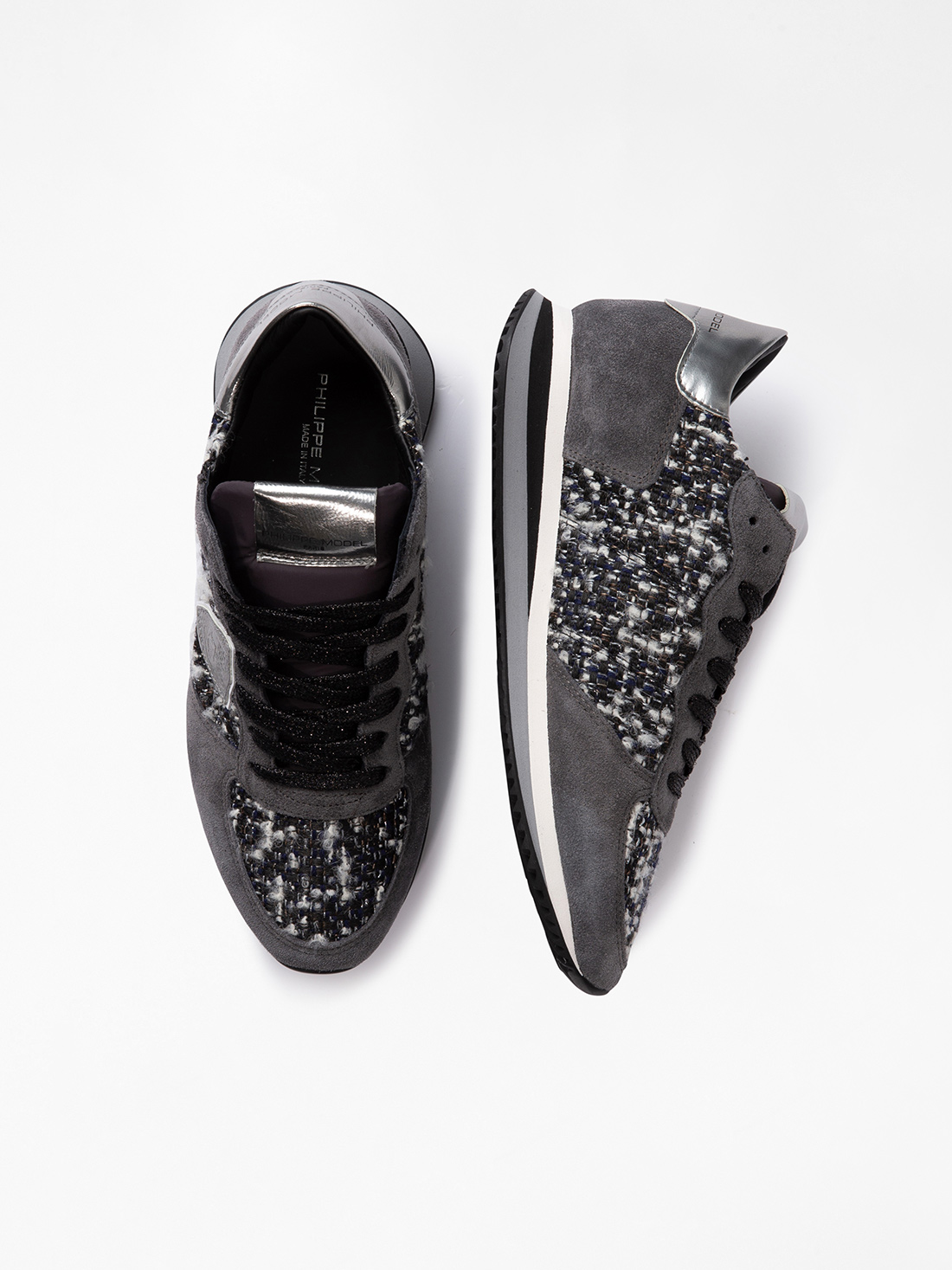 Detailansicht von Sneaker aus Veloursleder von PHILIPPE MODEL