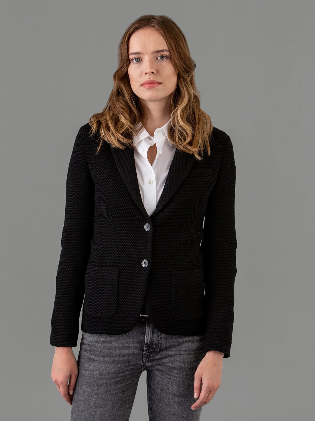 Detailansicht von Blazer aus Wolle von CIRCOLO