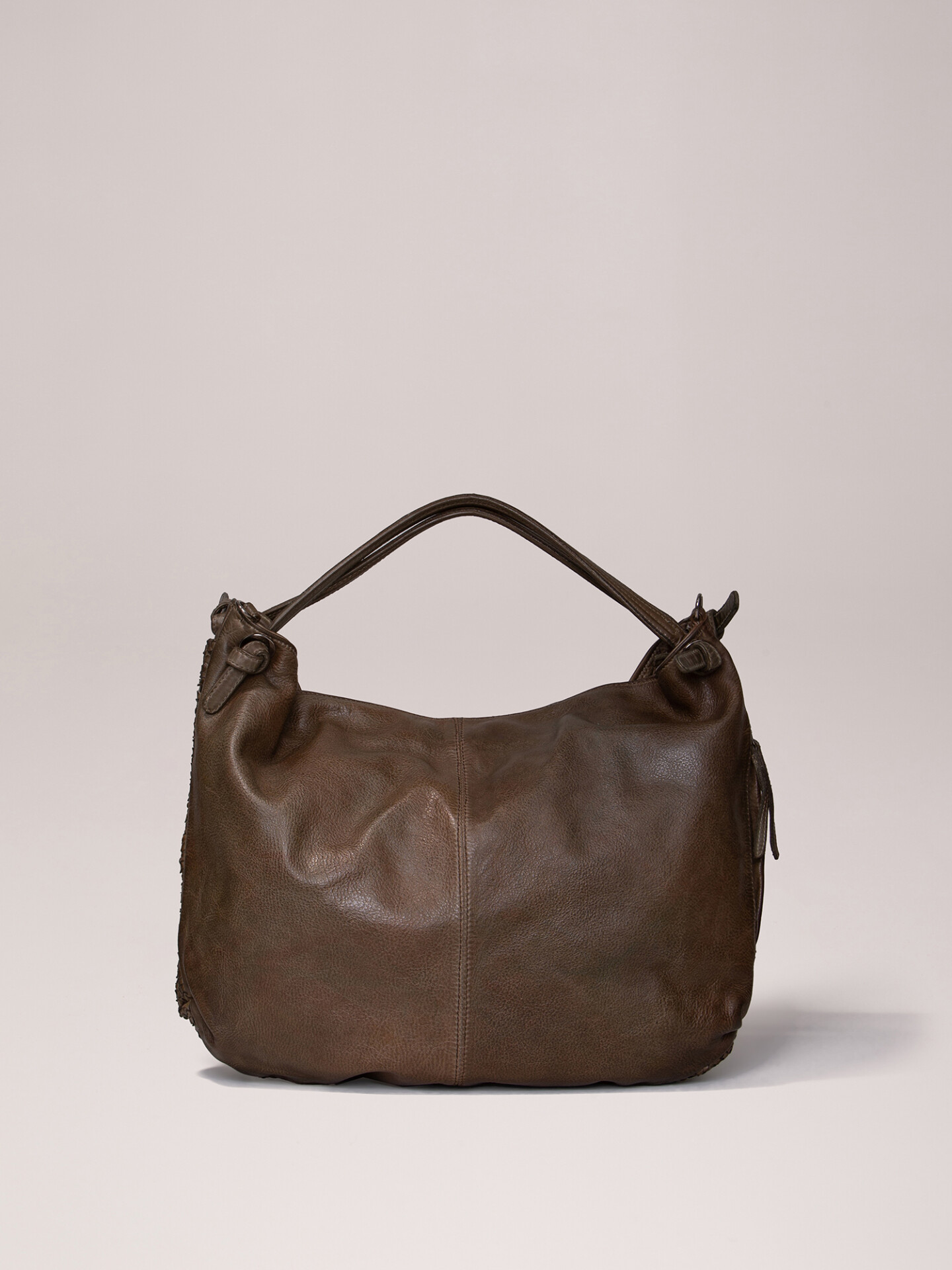 Detailansicht von Handtasche aus Leder von REPTILE’S HOUSE