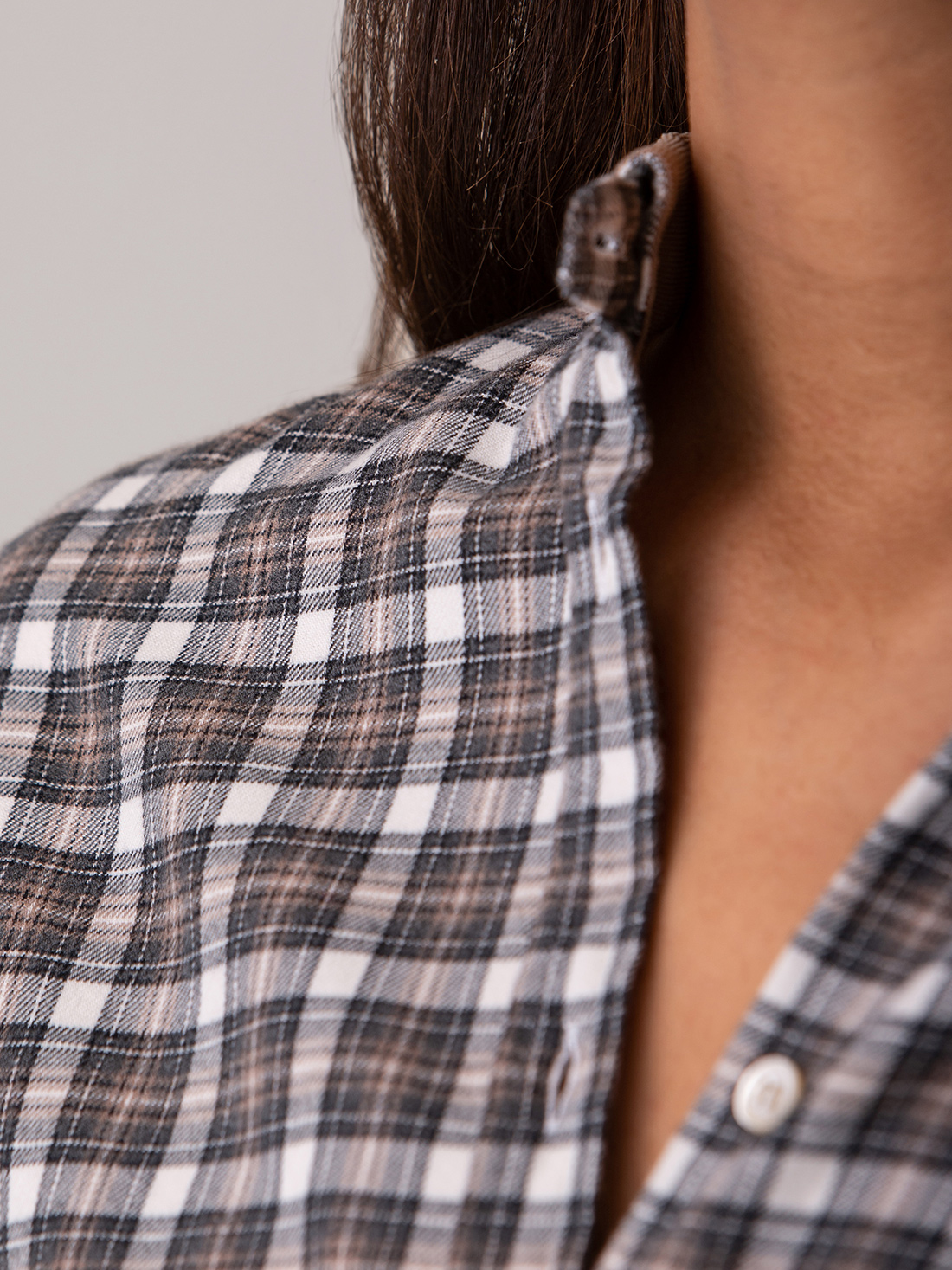 Detailansicht von Flanellbluse aus Baumwolle von AGLINI