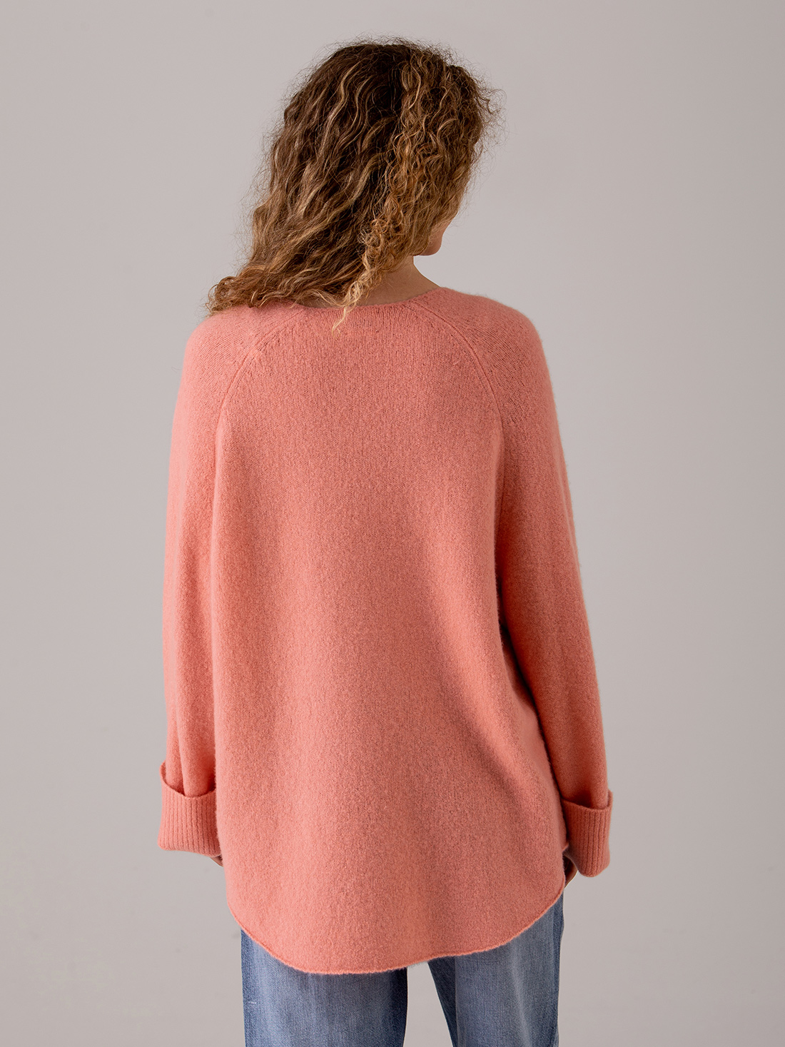 Detailansicht von Weiter Pullover aus Cashmere von DANIELS