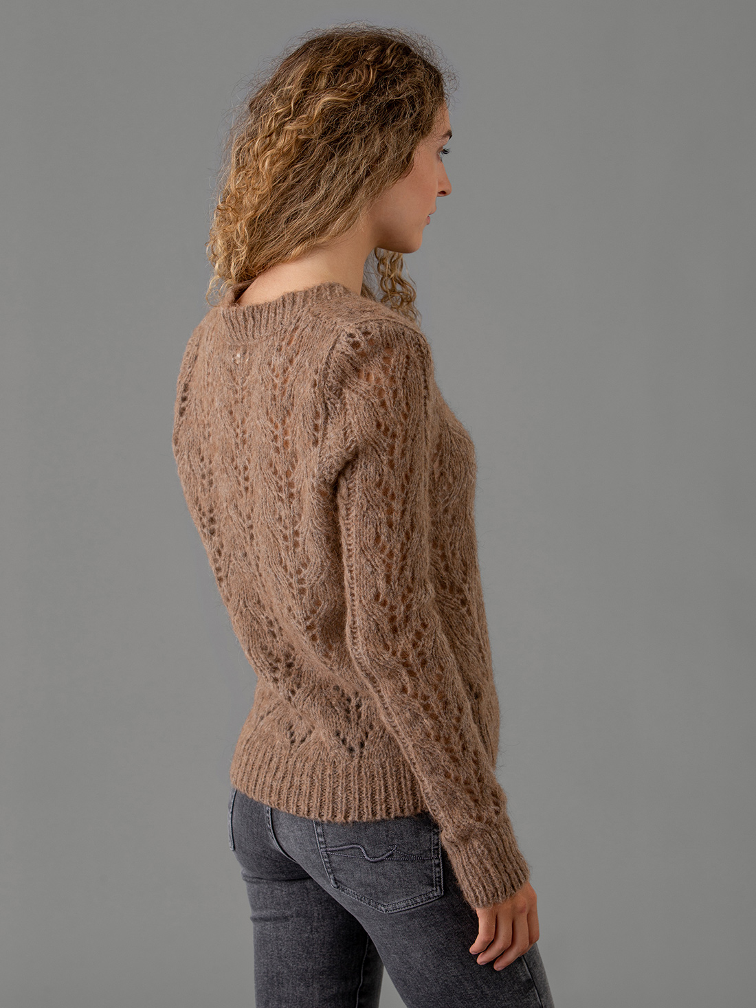 Detailansicht von Pullover mit Lochstrick von DANIELS