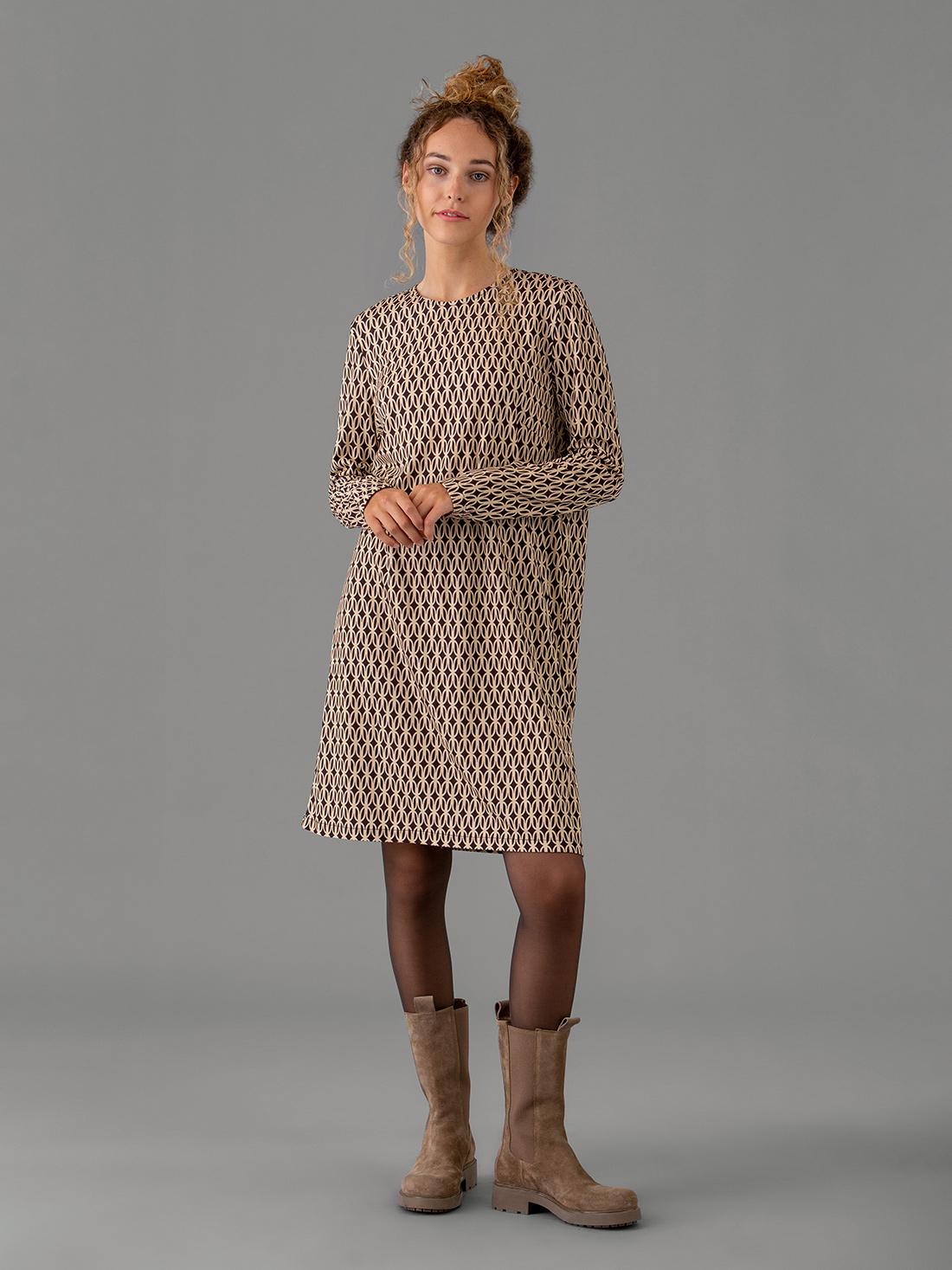 Detailansicht von Midi-Kleid von SIYU