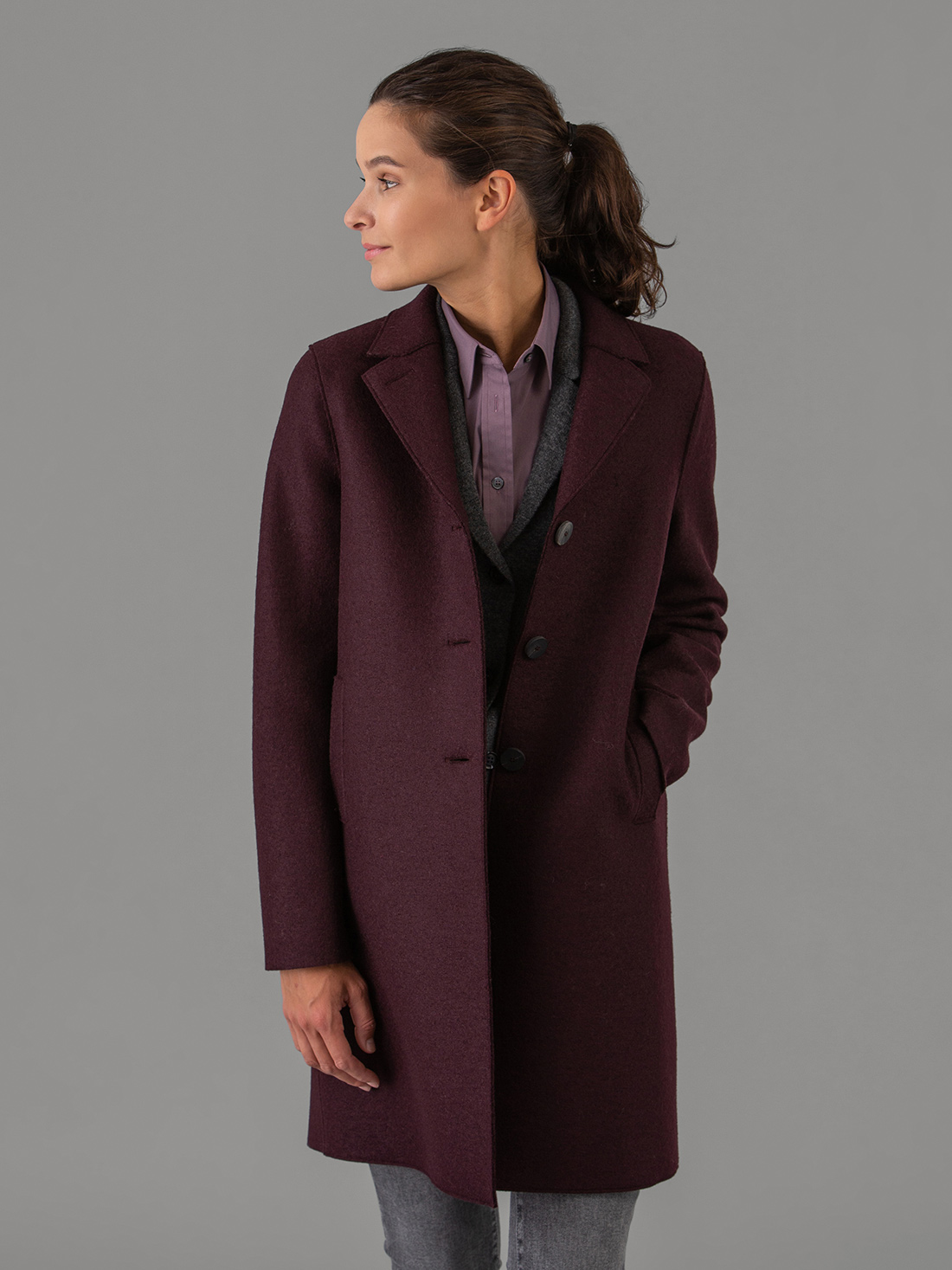 Detailansicht von Schurwollmantel von HARRIS WHARF LONDON