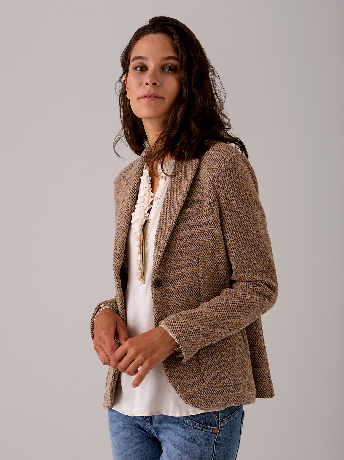 Detailansicht von Blazer aus Wolle von CIRCOLO