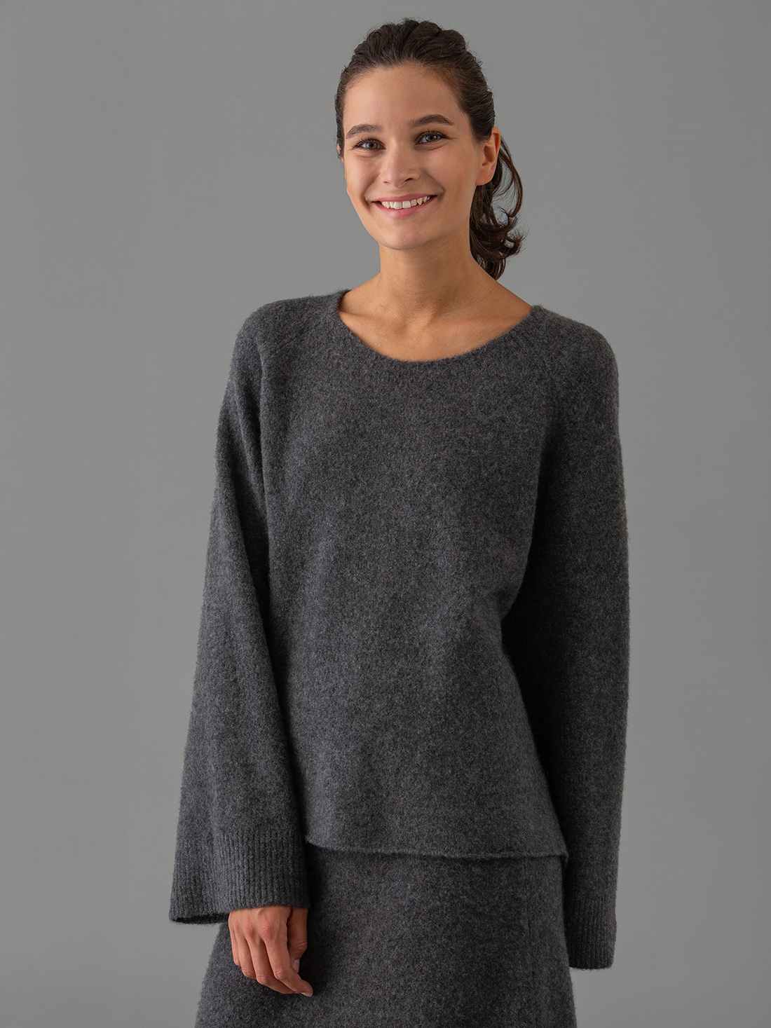 Detailansicht von Weiter Pullover aus Cashmere von DANIELS