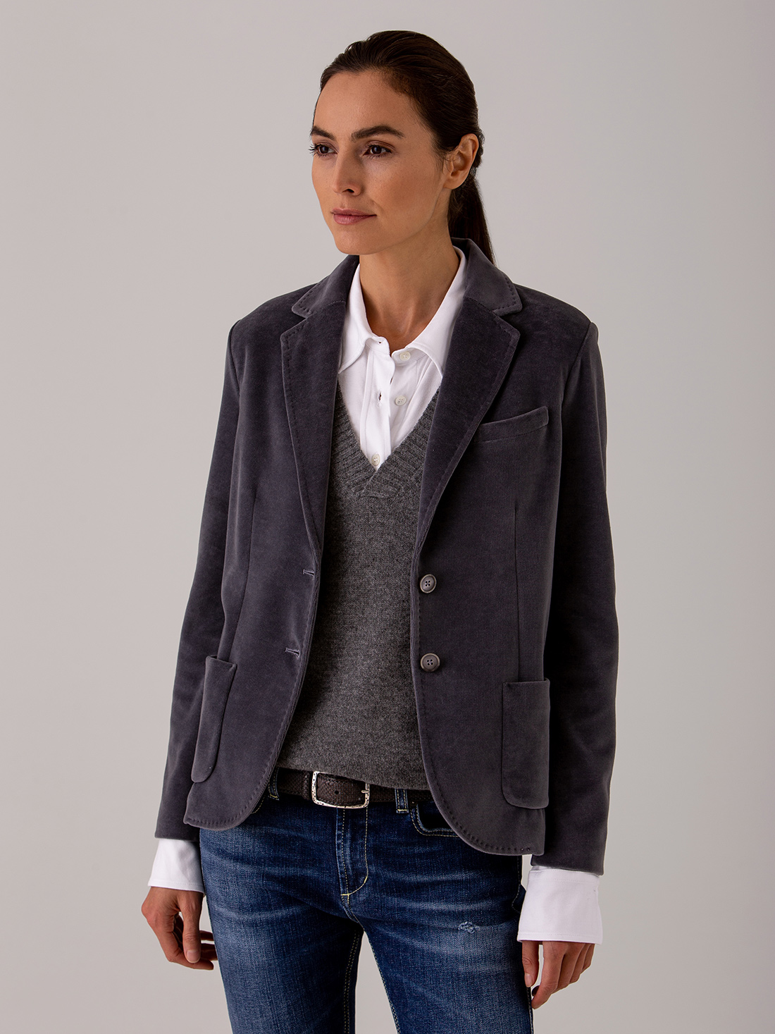 Detailansicht von Samtblazer aus Baumwolle von CIRCOLO