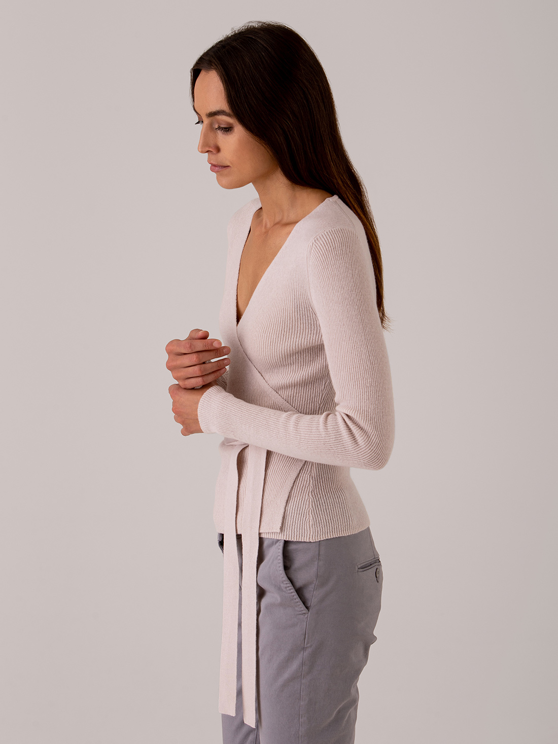 Detailansicht von Wickeljacke aus Baumwolle von DANIELS