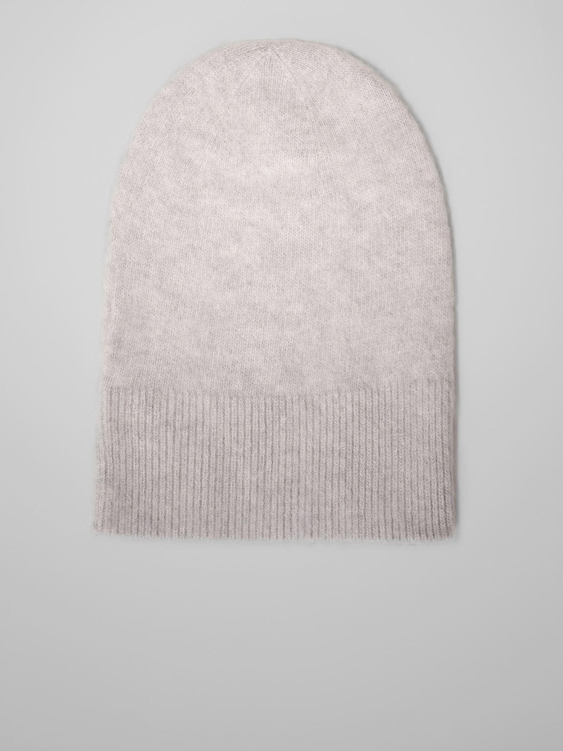 Detailansicht von Mütze aus Merinowolle von AVANT TOI