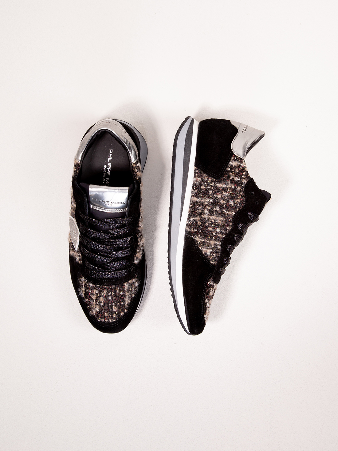 Detailansicht von Sneaker aus Veloursleder von PHILIPPE MODEL