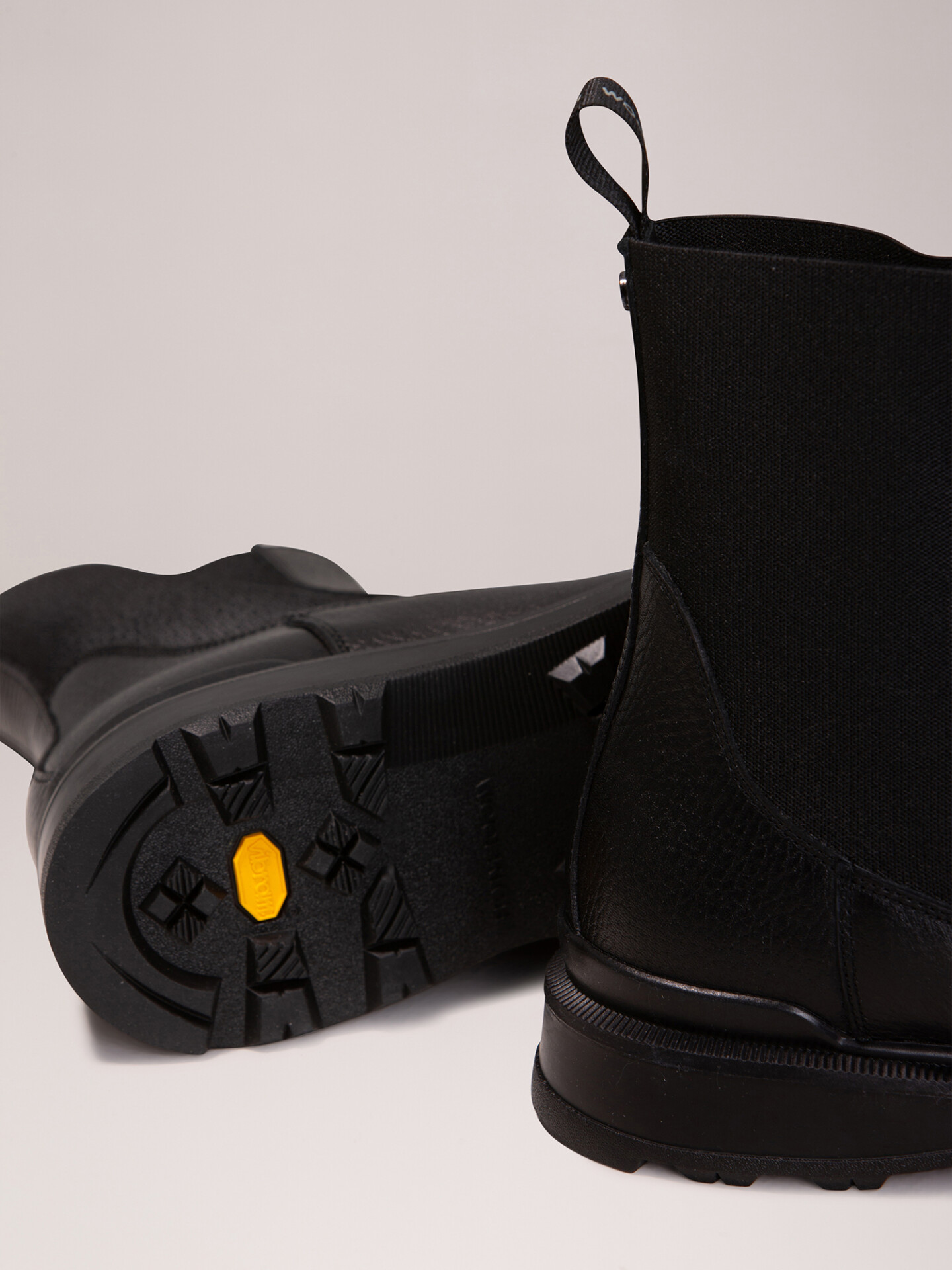 Detailansicht von Chelsea-Boots aus Leder von WOOLRICH