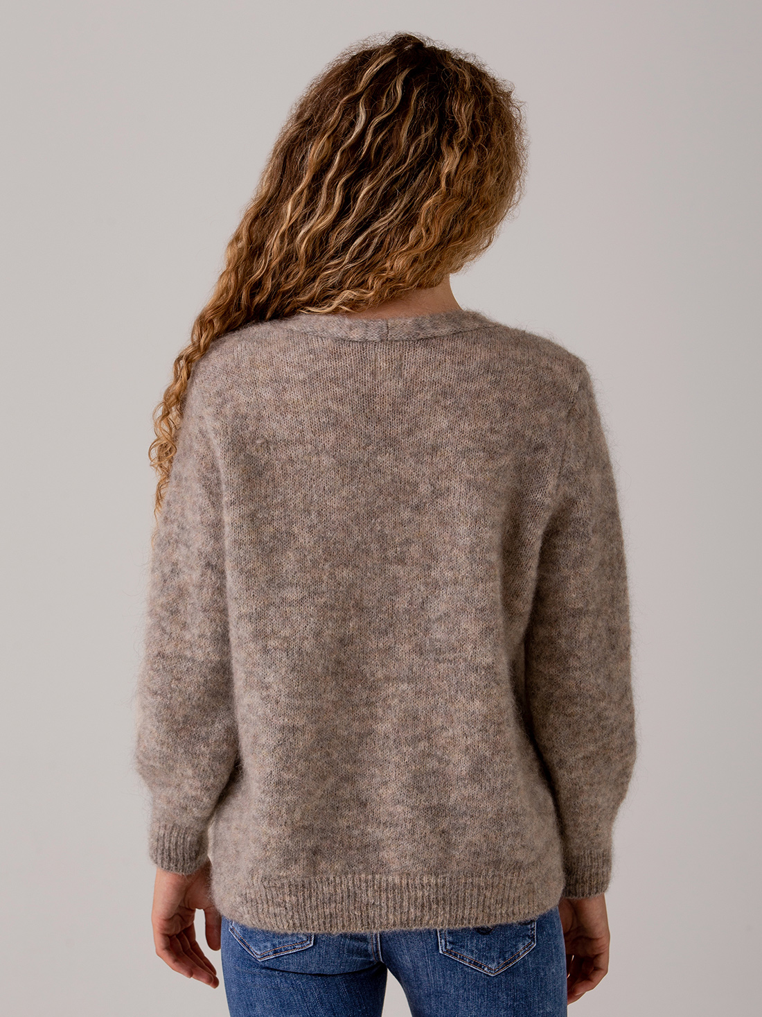 Detailansicht von Pullover aus Mohair von DES PETITS HAUTS