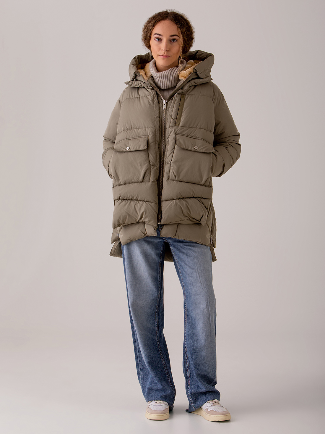 Detailansicht von Steppjacke von EMBASSY