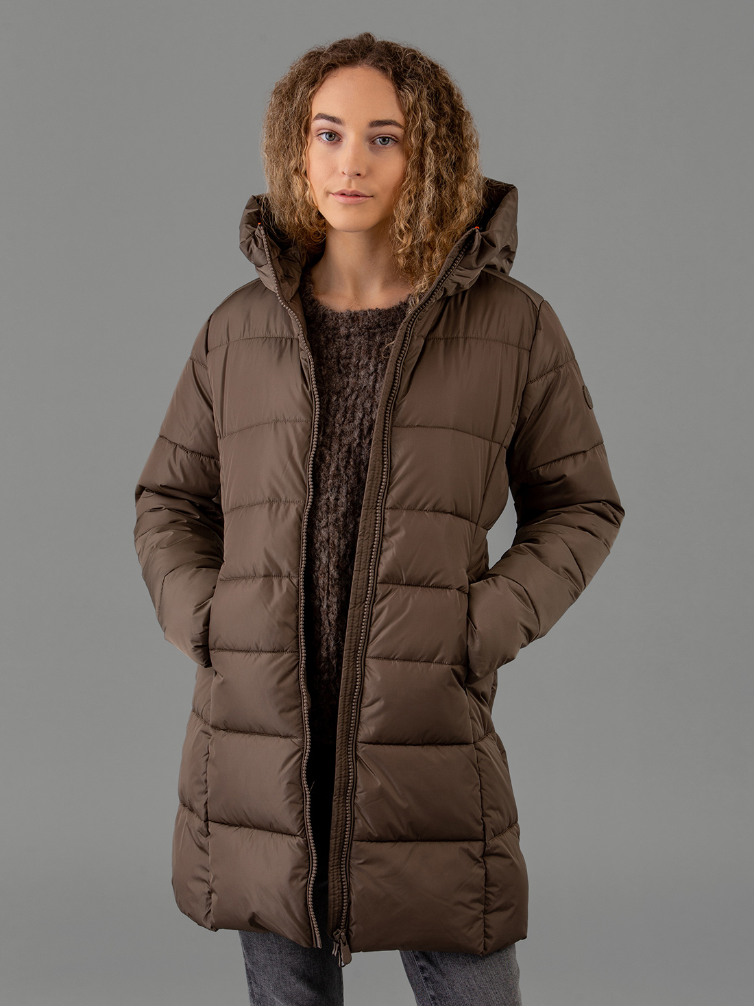 Detailansicht von Steppmantel von SAVE THE DUCK