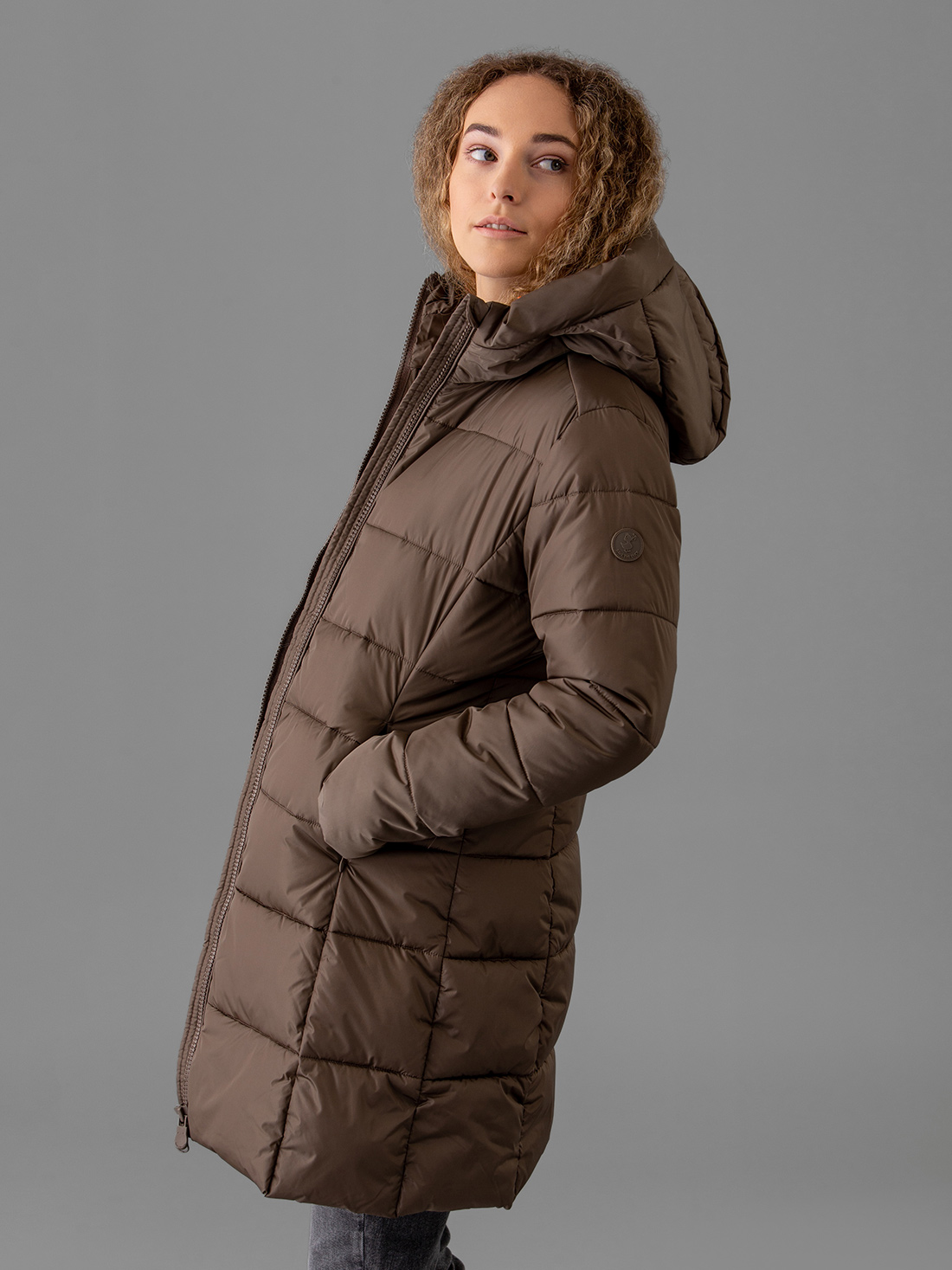 Detailansicht von Steppmantel von SAVE THE DUCK