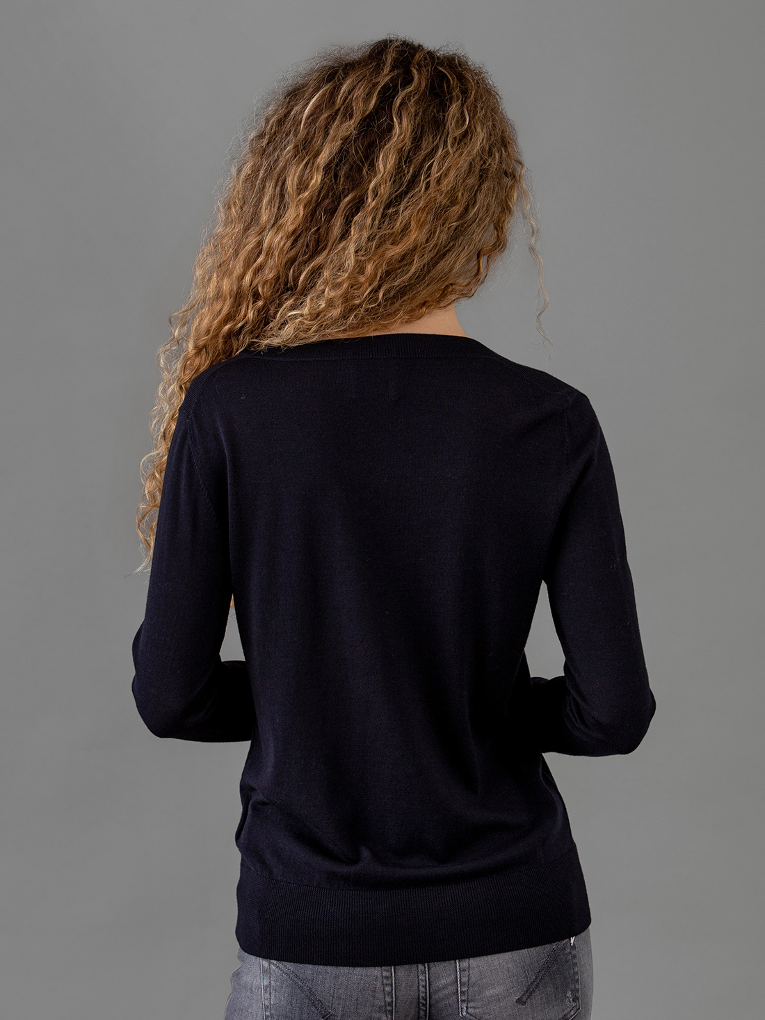 Detailansicht von Leichter Pullover aus Merinowolle von ALLUDE