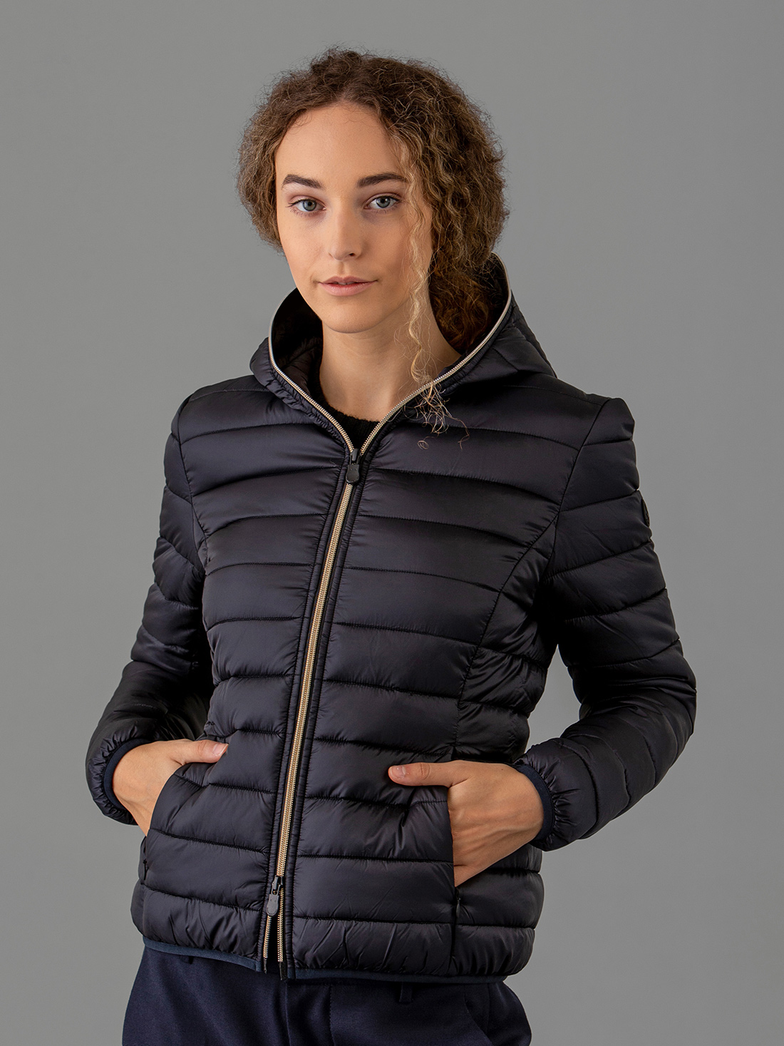 Detailansicht von Leichte Steppjacke von SAVE THE DUCK