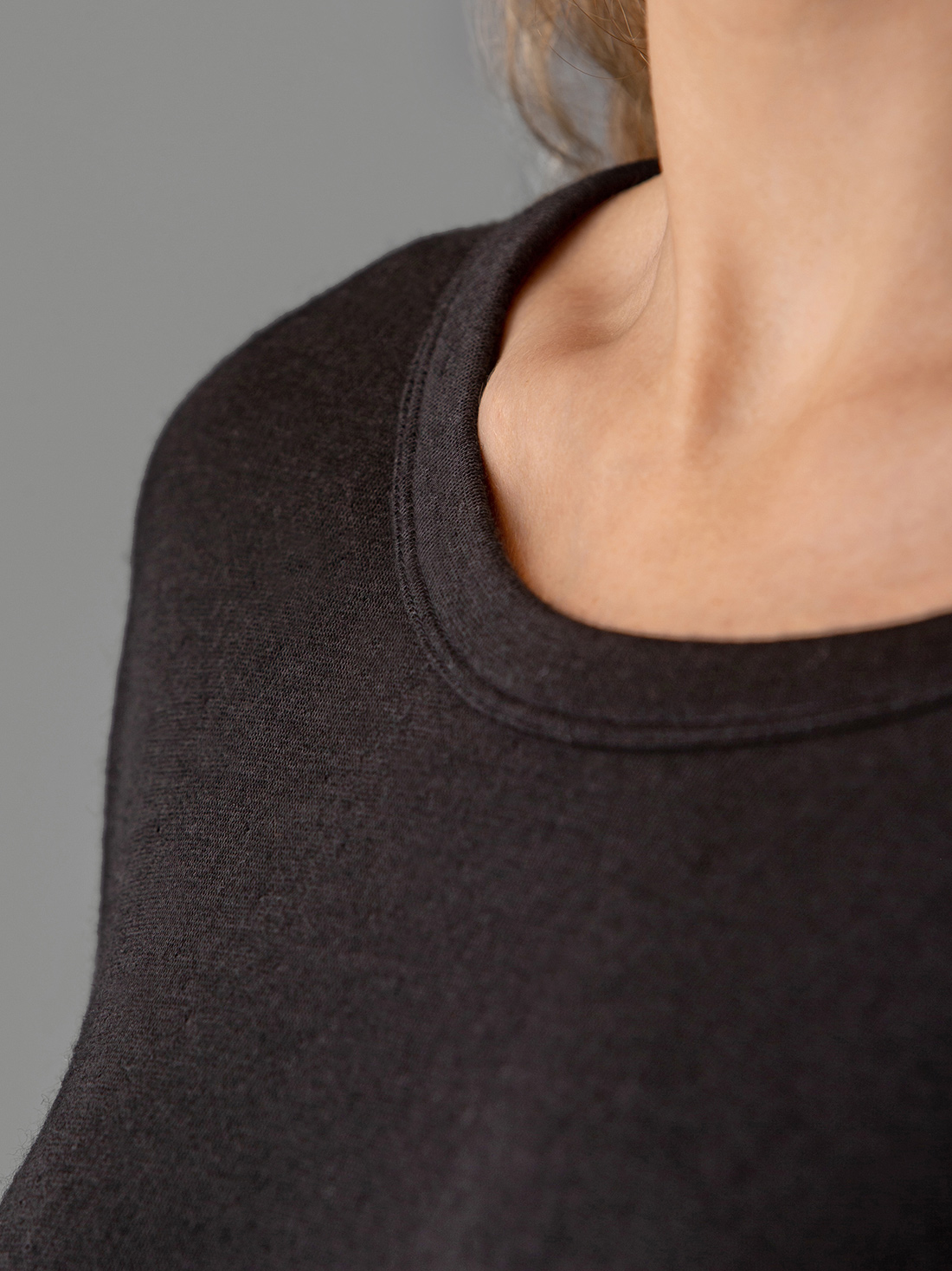 Detailansicht von Langarmshirt von PUROTATTO