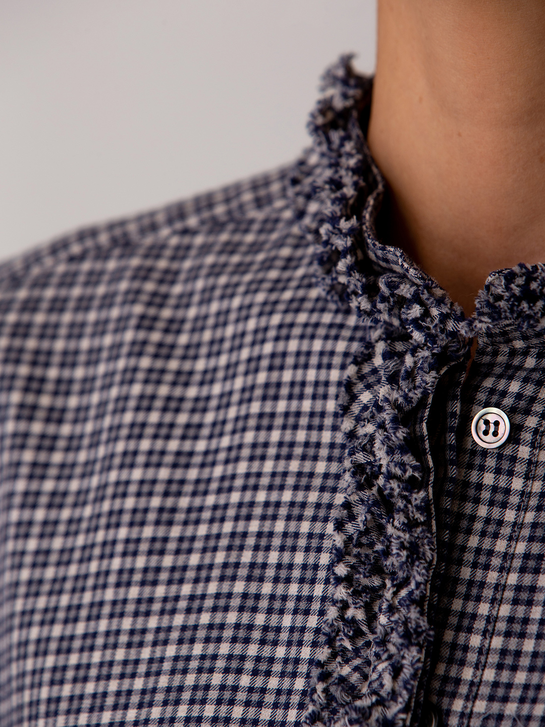 Detailansicht von Flanellbluse aus Baumwolle von AGLINI