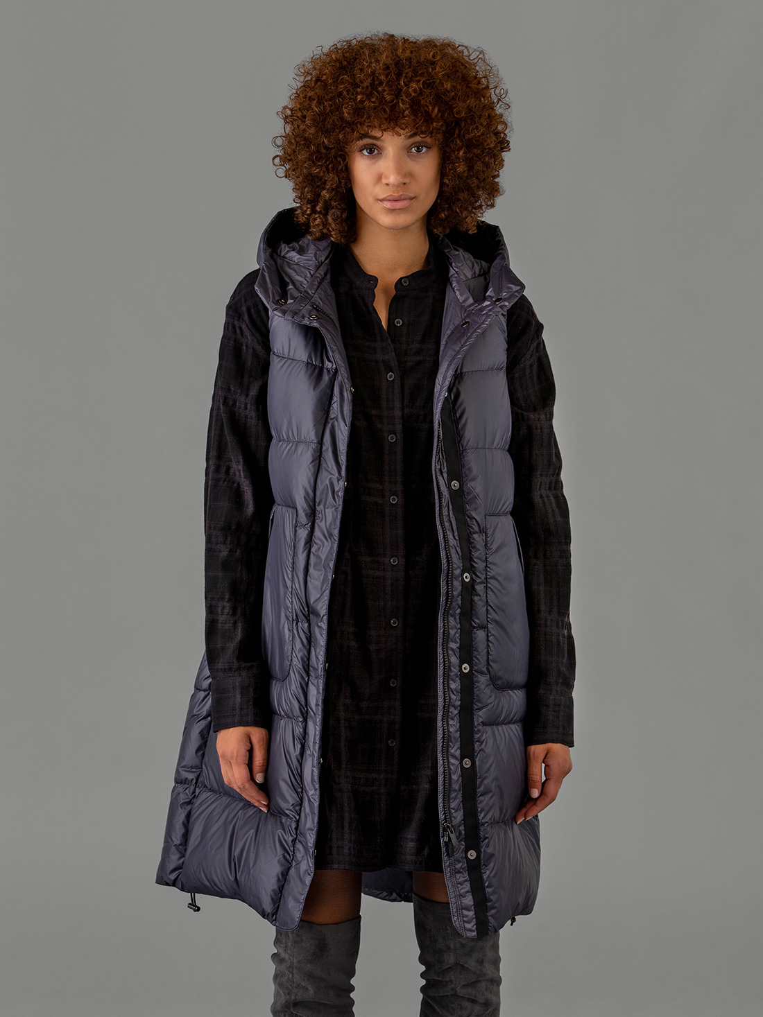 Detailansicht von Daunenweste von LIS LAREIDA