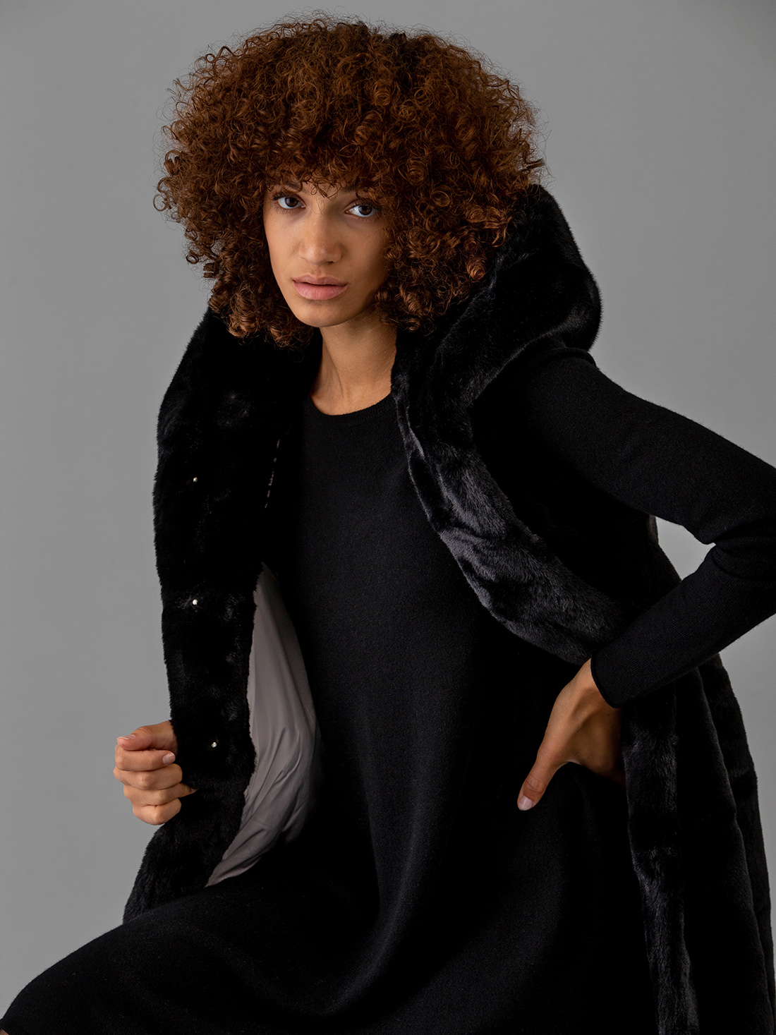 Detailansicht von Kunstfellweste von BOMBOOGIE