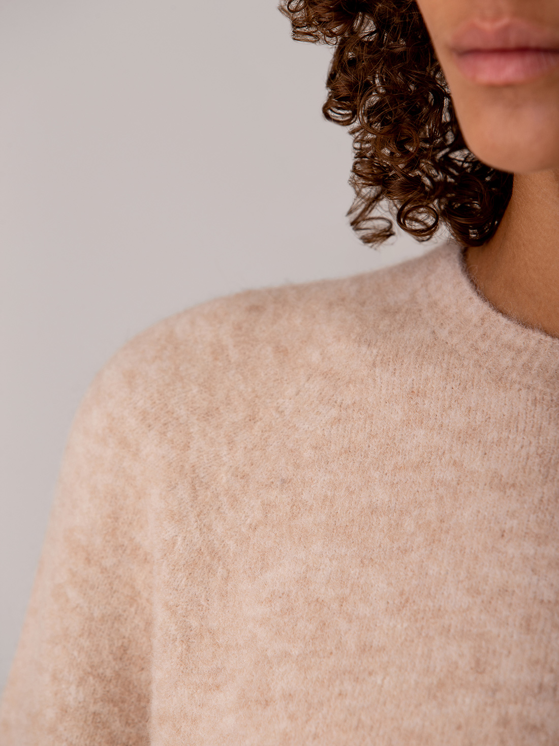 Detailansicht von Pullover aus Alpakawolle von DRYKORN