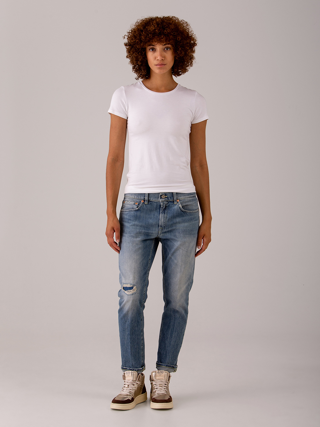 Detailansicht von Carrot Fit Jeans von DONDUP