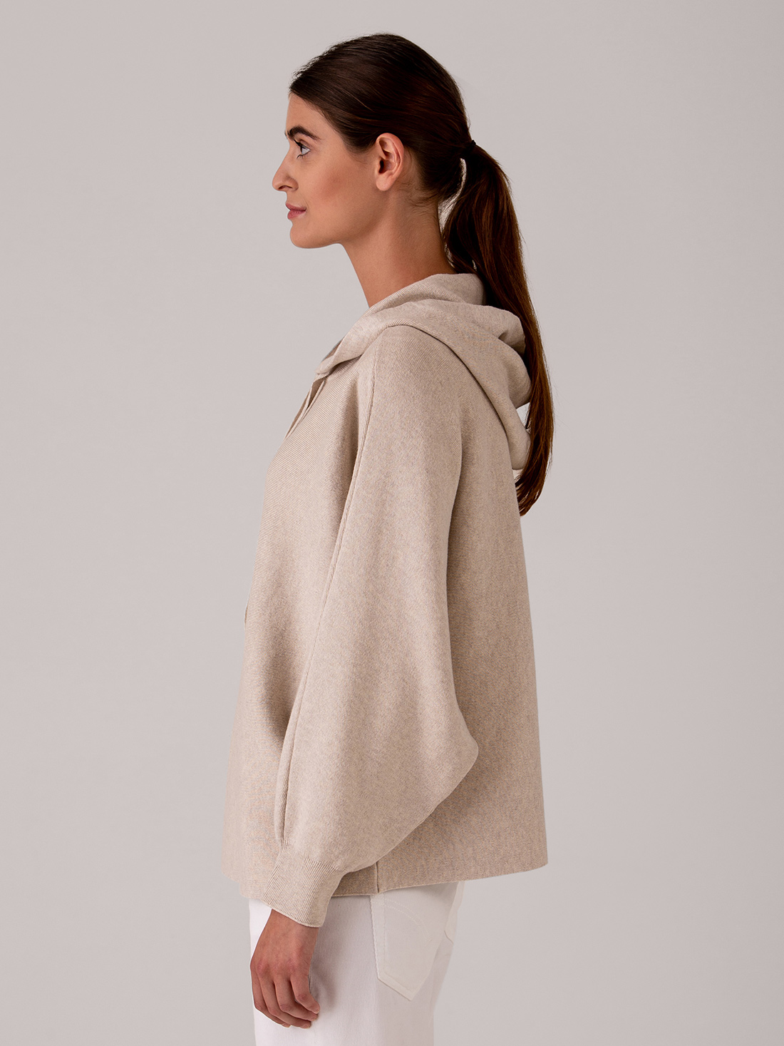 Detailansicht von Kapuzen-Sweatshirt aus Baumwolle von BETTER RICH