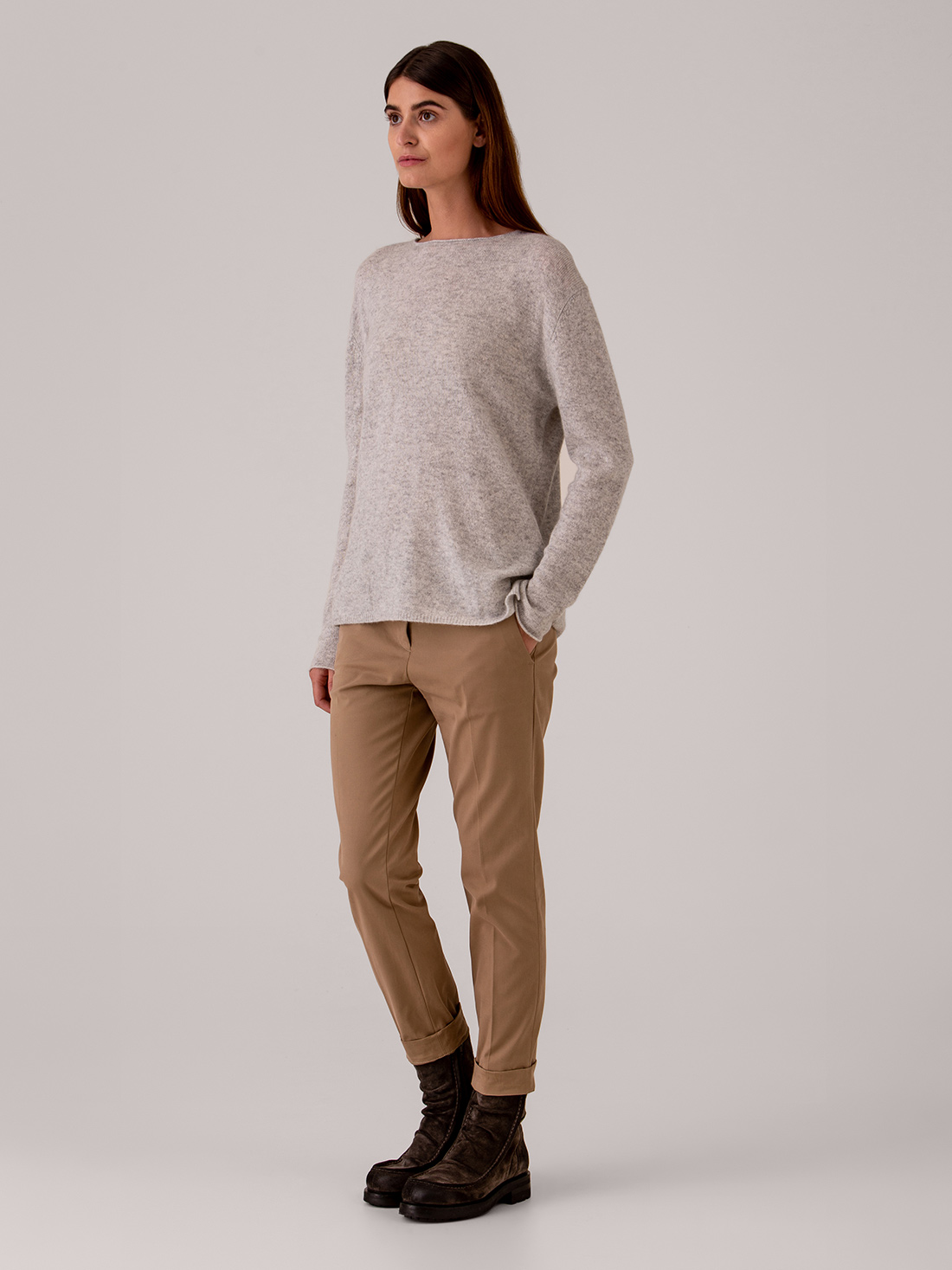 Detailansicht von Chinohose aus Baumwolle von NINE IN THE MORNING