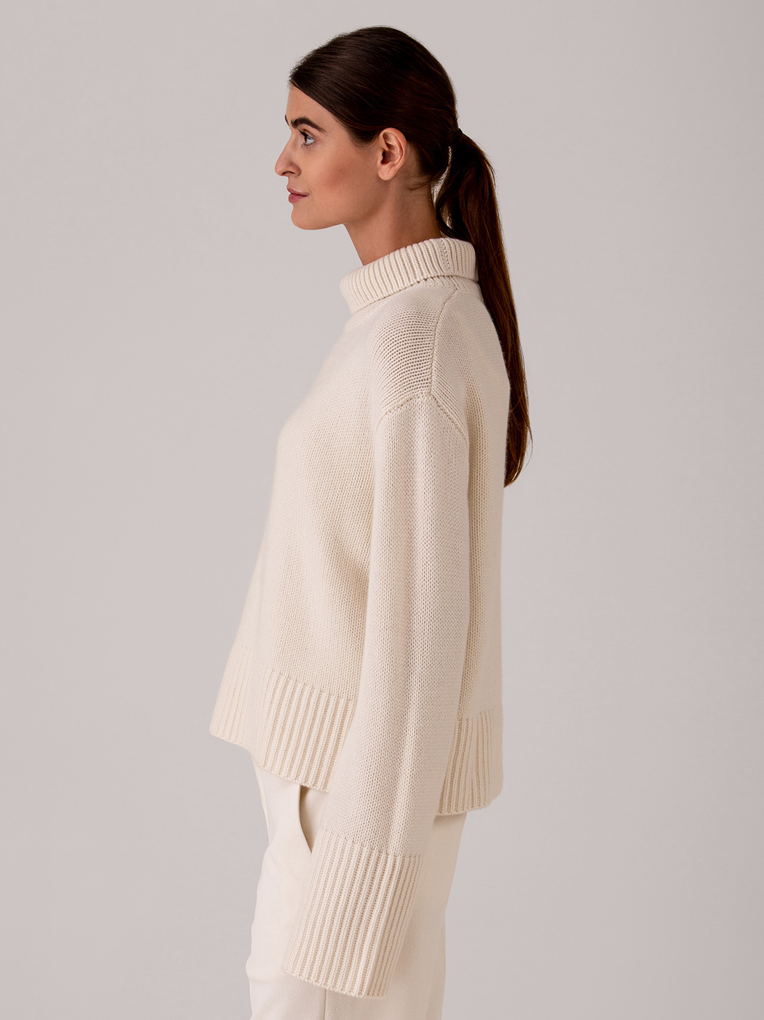 Detailansicht von Turtleneck Pullover aus Cashmere von LISA YANG