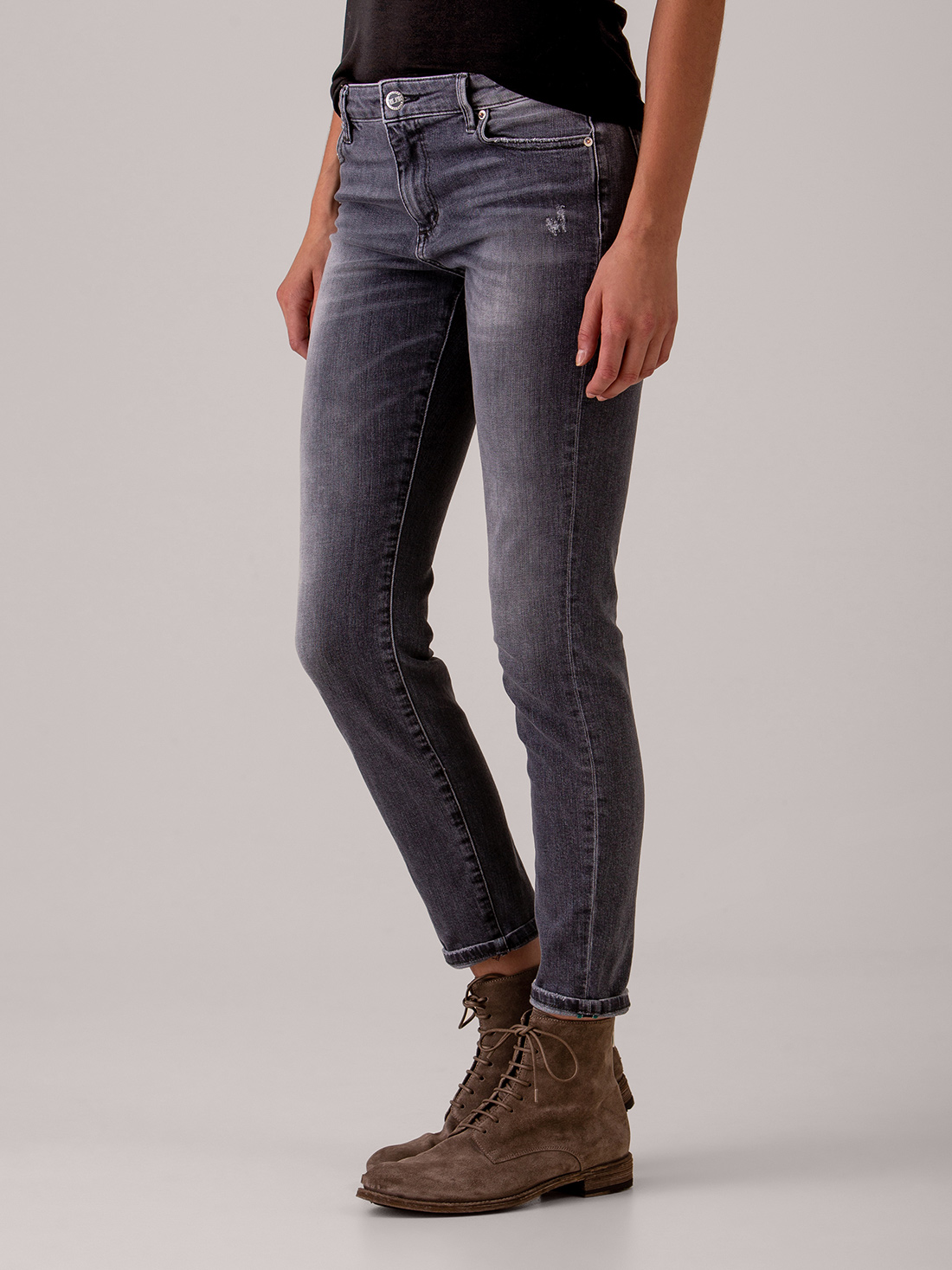Detailansicht von Skinny Fit Jeans von THE NIM