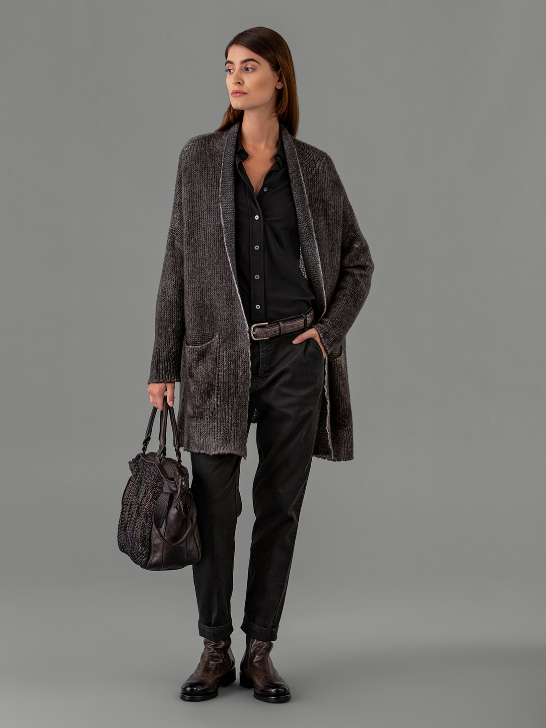 Detailansicht von Cardigan aus Cashmere von AVANT TOI