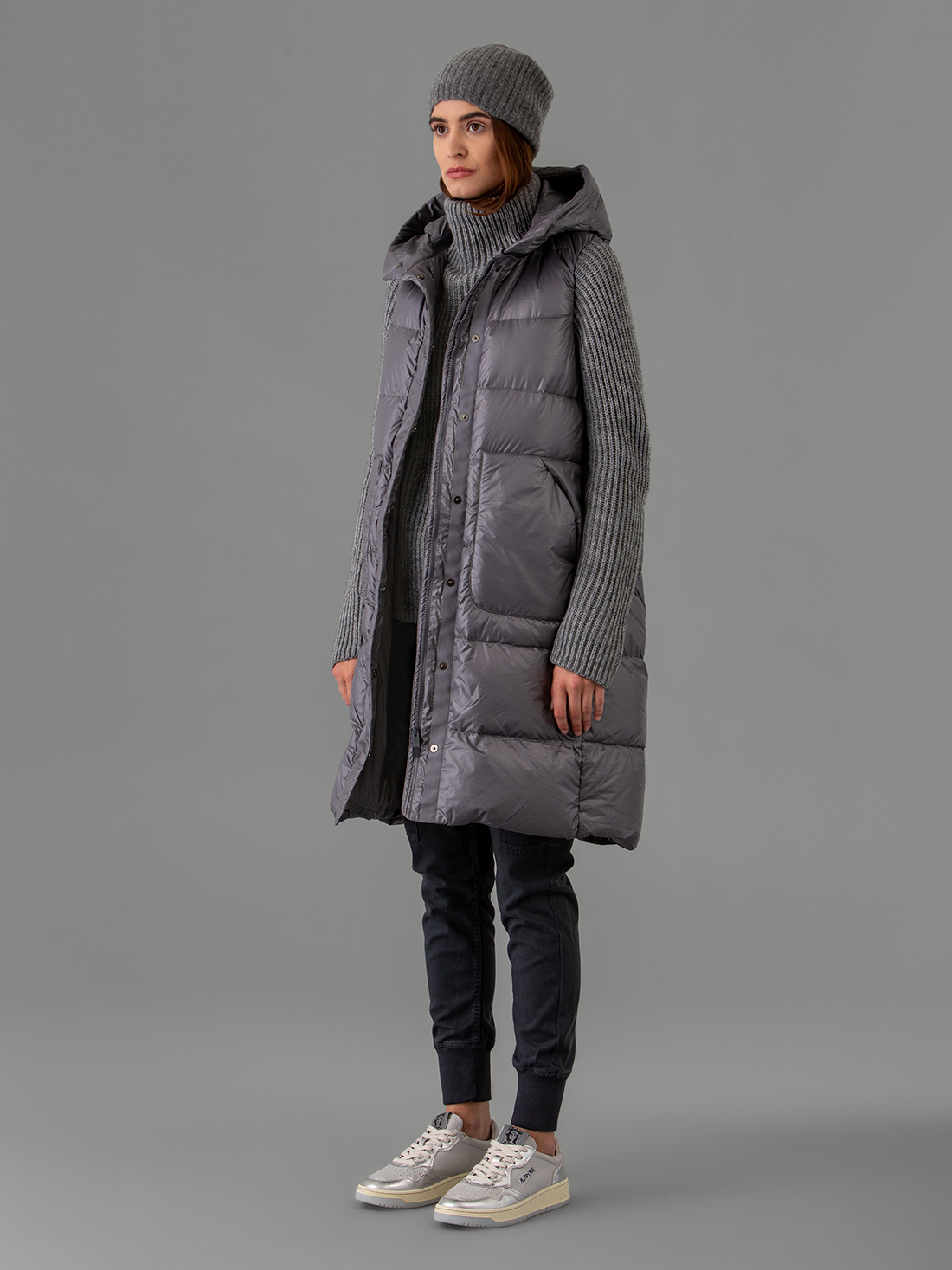 Detailansicht von Daunenweste von LIS LAREIDA