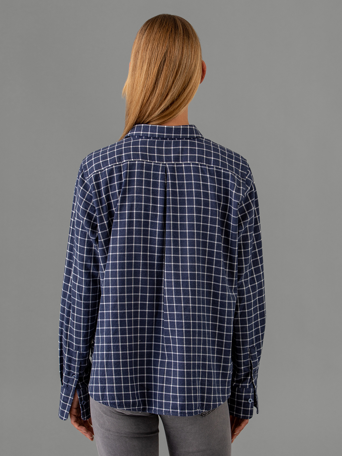 Detailansicht von Baumwollbluse von FIL NOIR