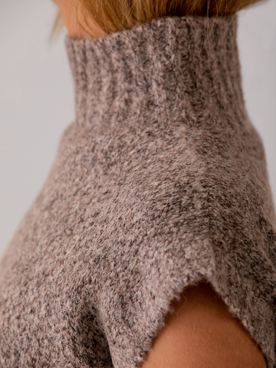 Detailansicht von Pullunder aus Cashmere von JC SOPHIE