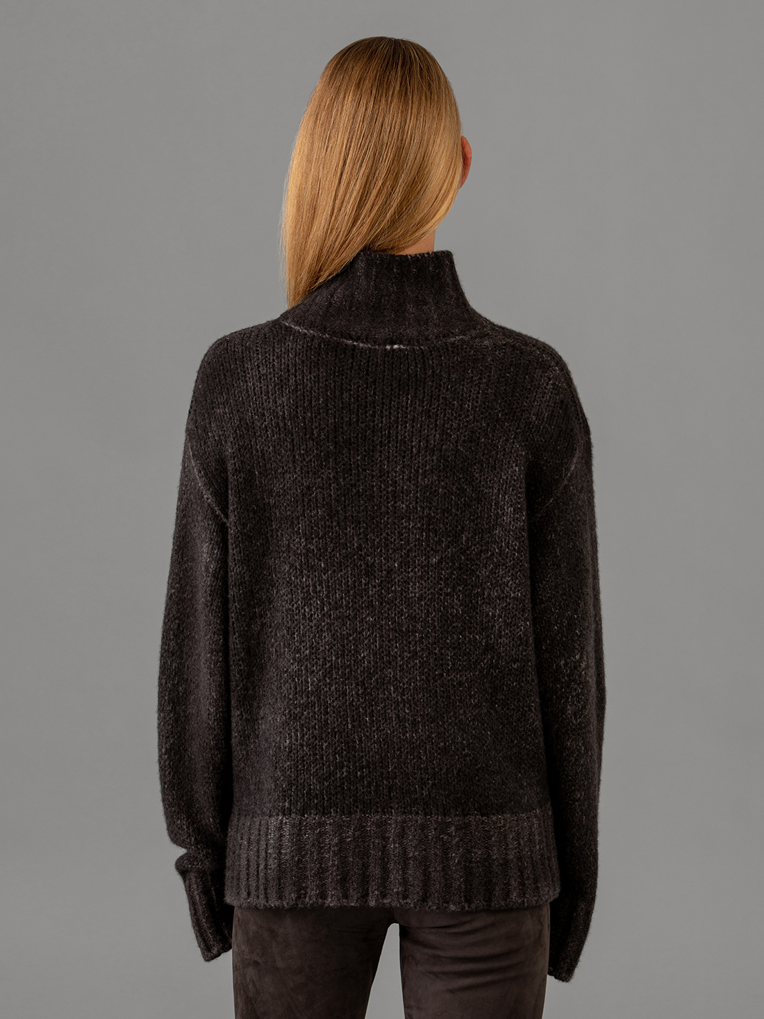 Detailansicht von Pullover aus Cashmere von AVANT TOI