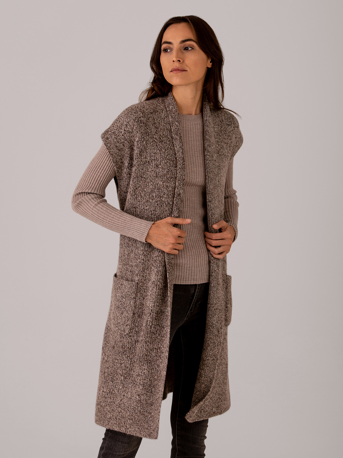 Detailansicht von Strickweste von JC SOPHIE