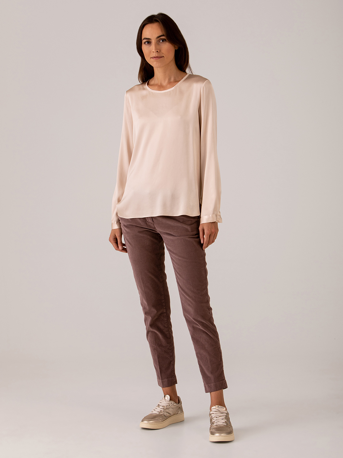 Detailansicht von Seidenbluse von ANTONELLI