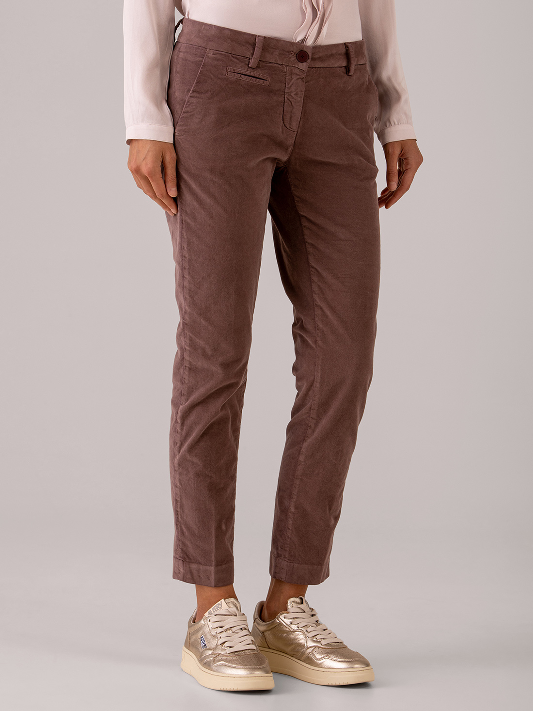 Detailansicht von Chinohose aus Samt von MASON’S