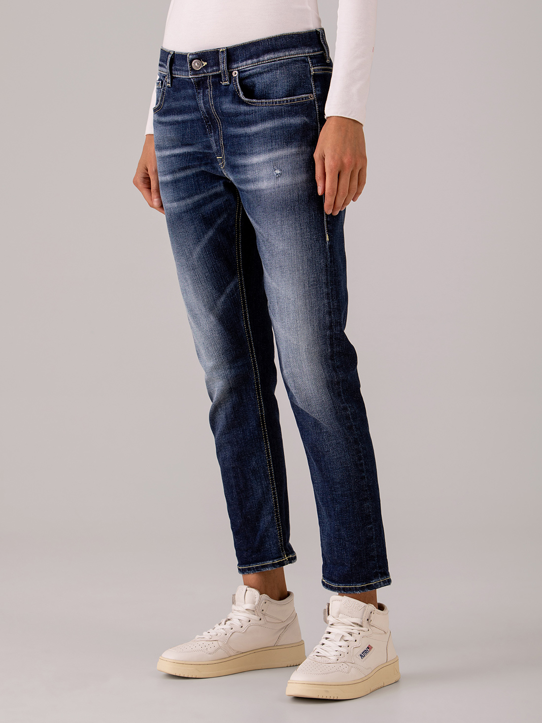 Detailansicht von Regular Fit Jeans von DONDUP