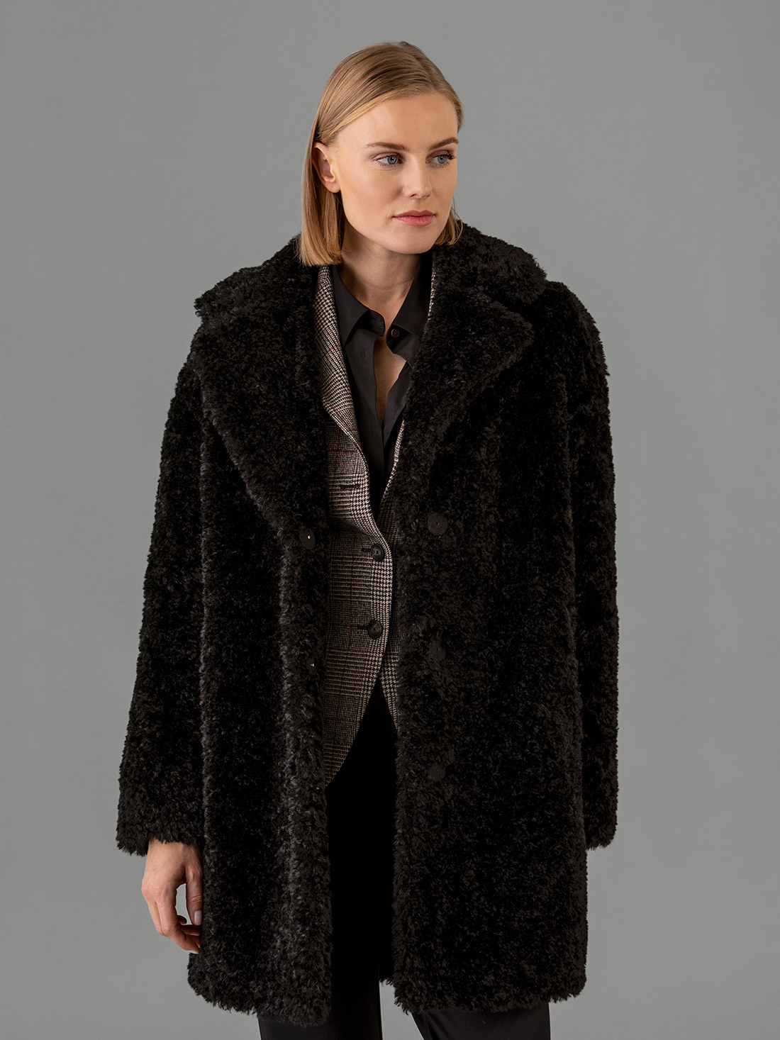 Detailansicht von Teddy-Mantel von HERNO
