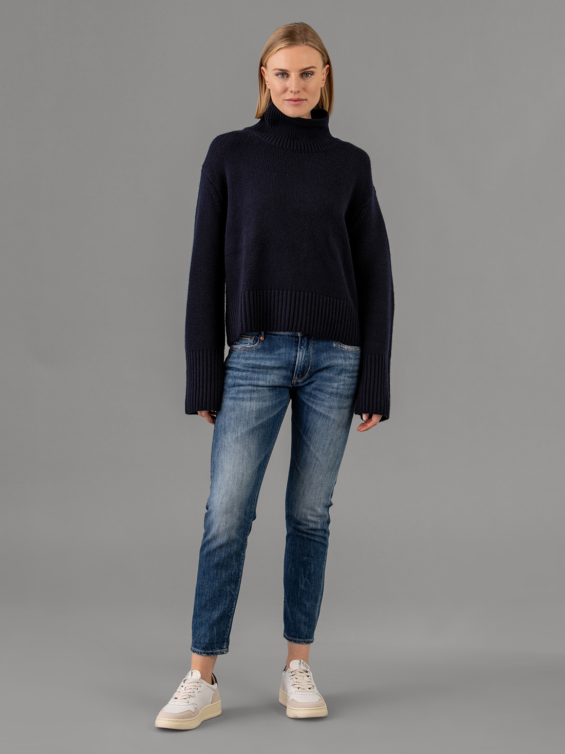 Detailansicht von Turtleneck Pullover aus Cashmere von LISA YANG