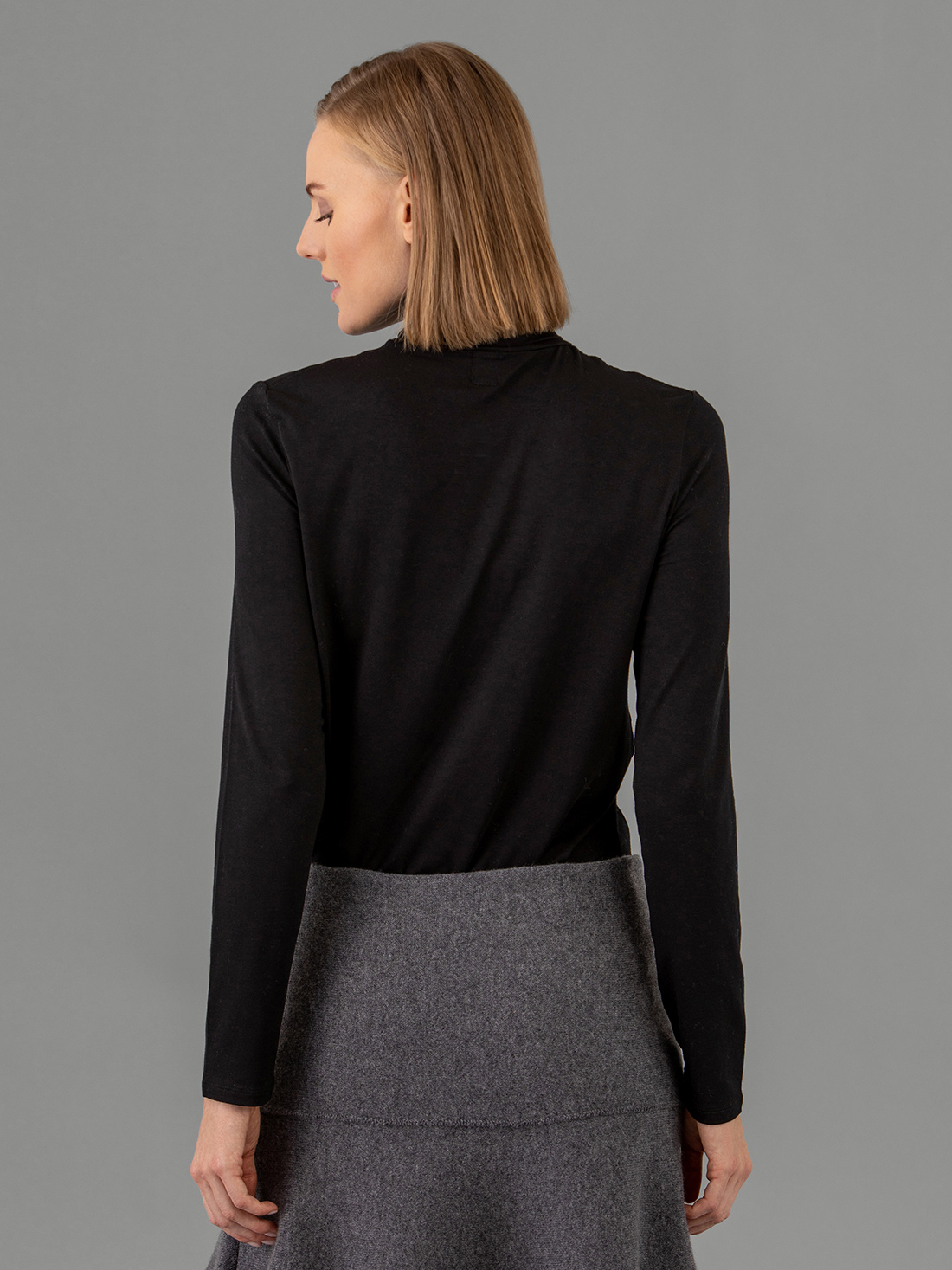 Detailansicht von Rollkragenshirt von UNIVERSEL