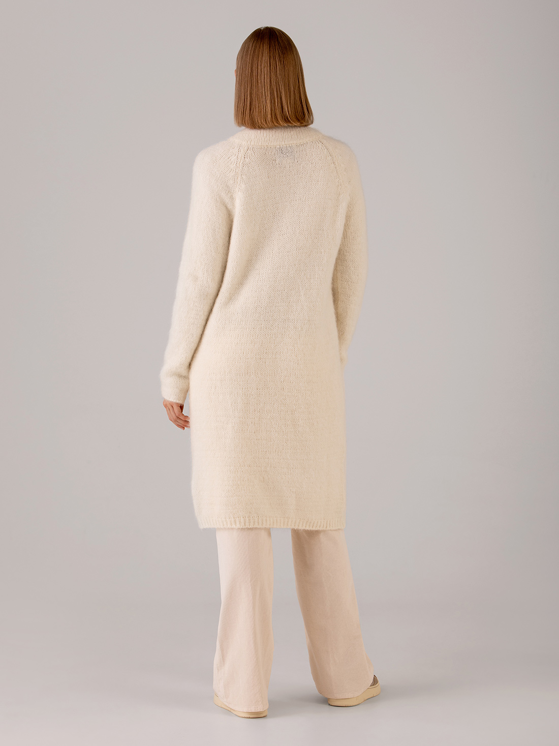 Detailansicht von Strickjacke von BELLAMY